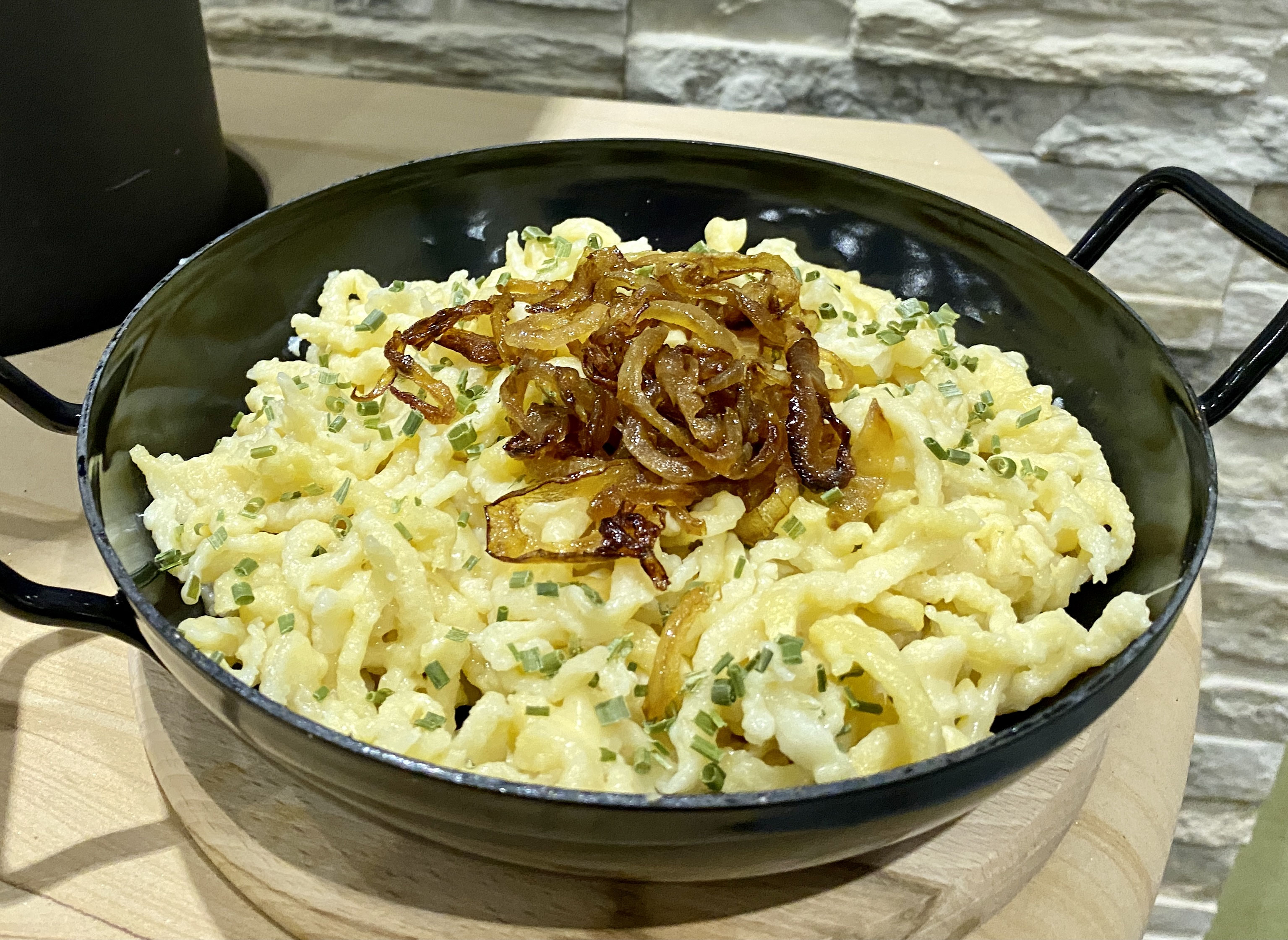 Käsespätzle - TheEssigs