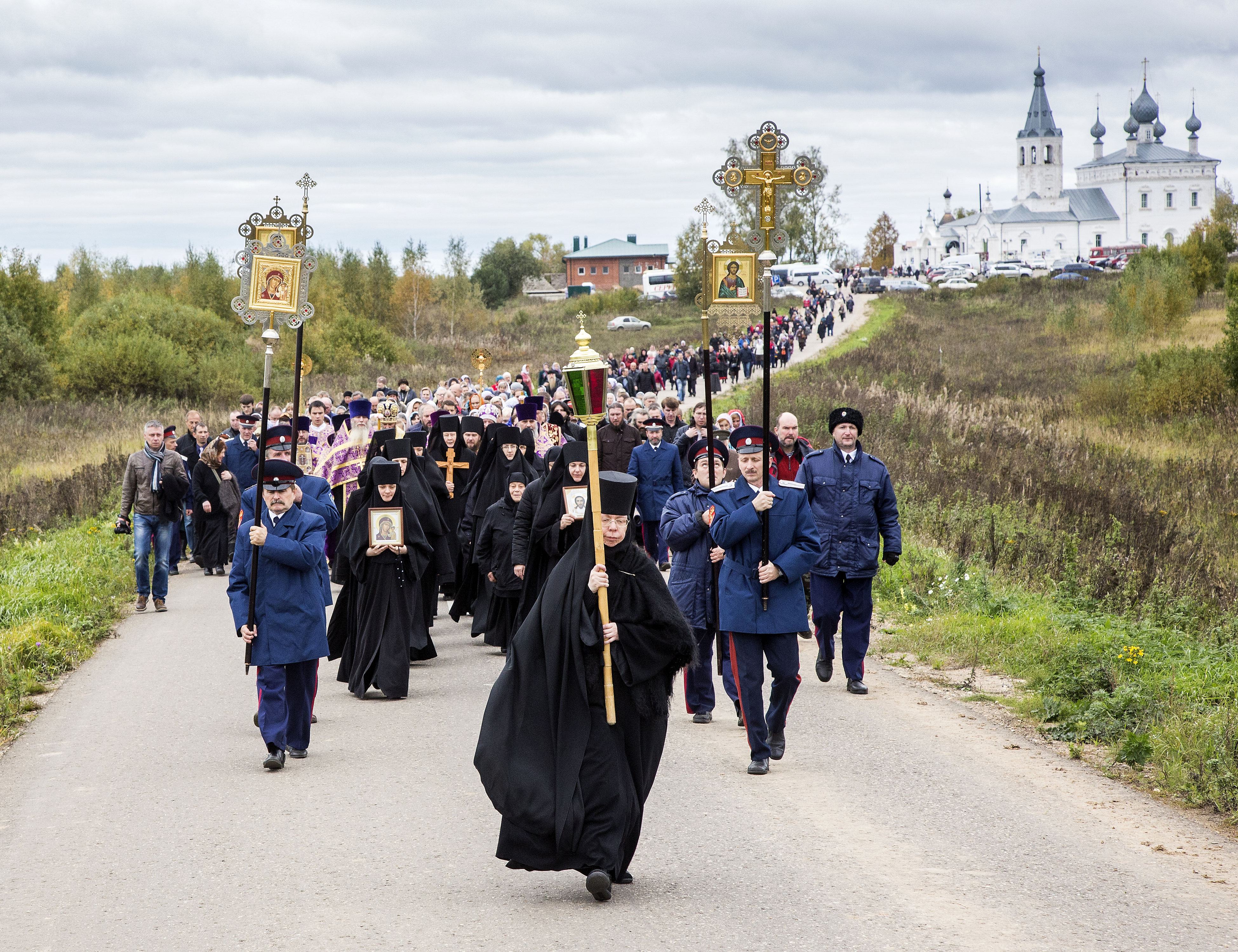 служба в никольском монастыре. старые ляды рождественская служба. женский монастырь в малоярославце. черноостровский женский монастырь приют отрада. могочино волок монастырь.