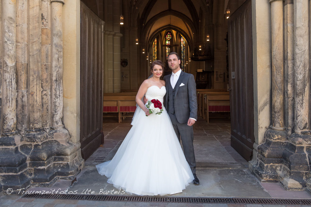 Fruhstucksfernsehen Video Neue Hochzeitsfotos Von Diana Sat 1