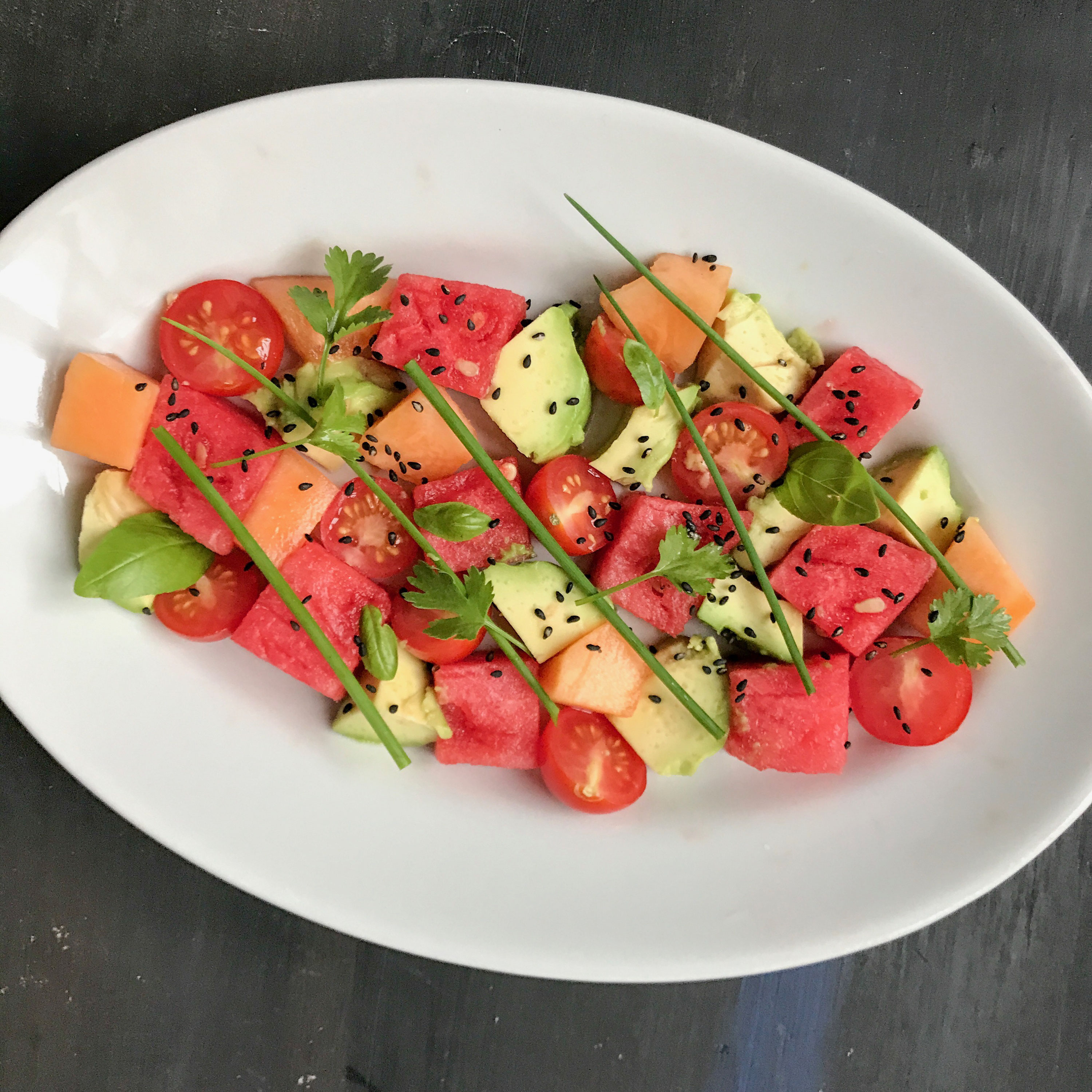 Melonen-Avocado-Tomaten-Salat - Rezepte rund ums Kochen im Alltag