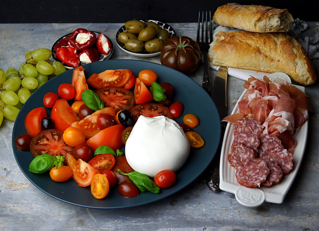 Antipasti mit Burrata zimtkringel about food