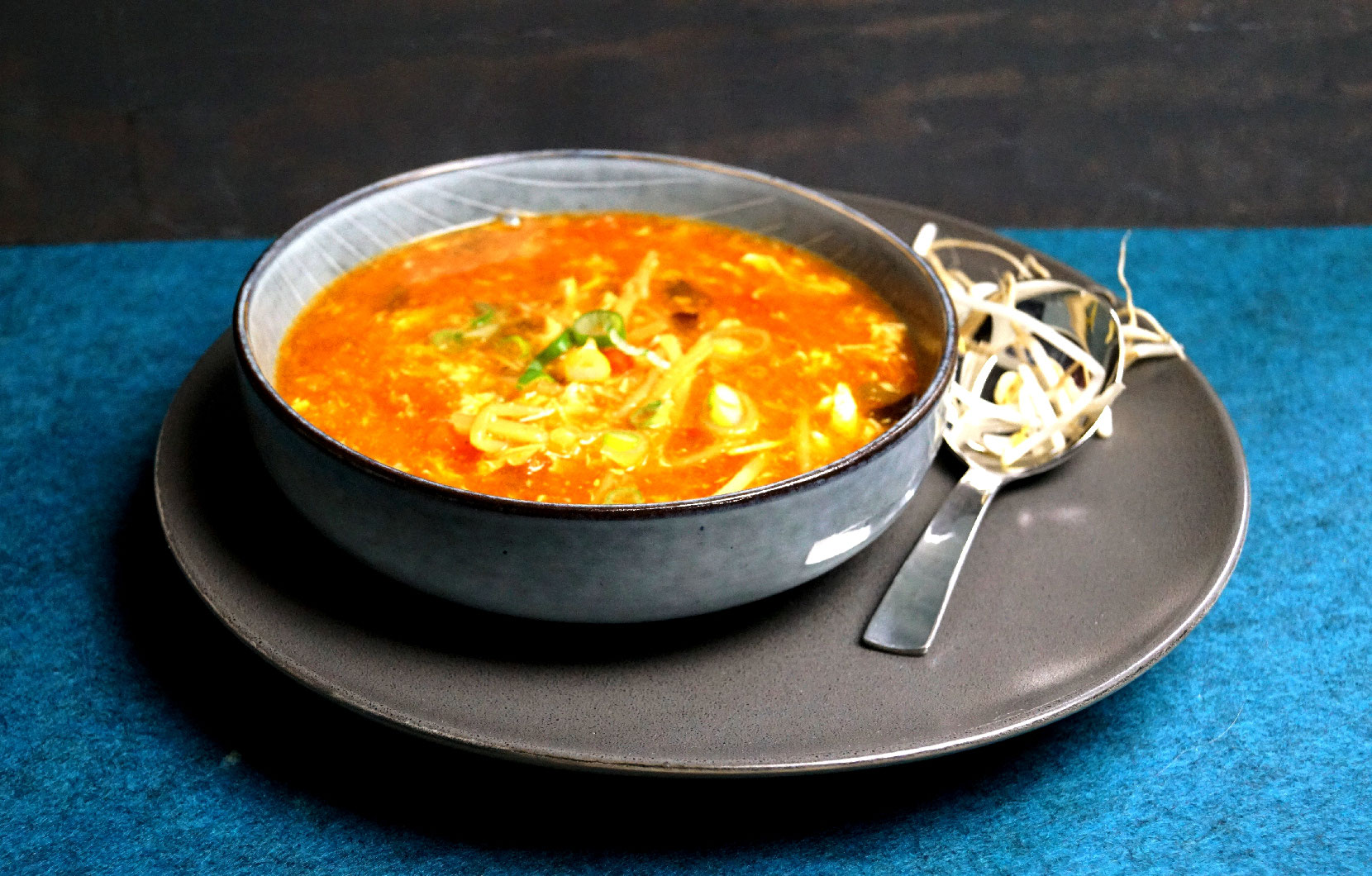 sauer-scharfe Pekingsuppe - zimtkringel - about food