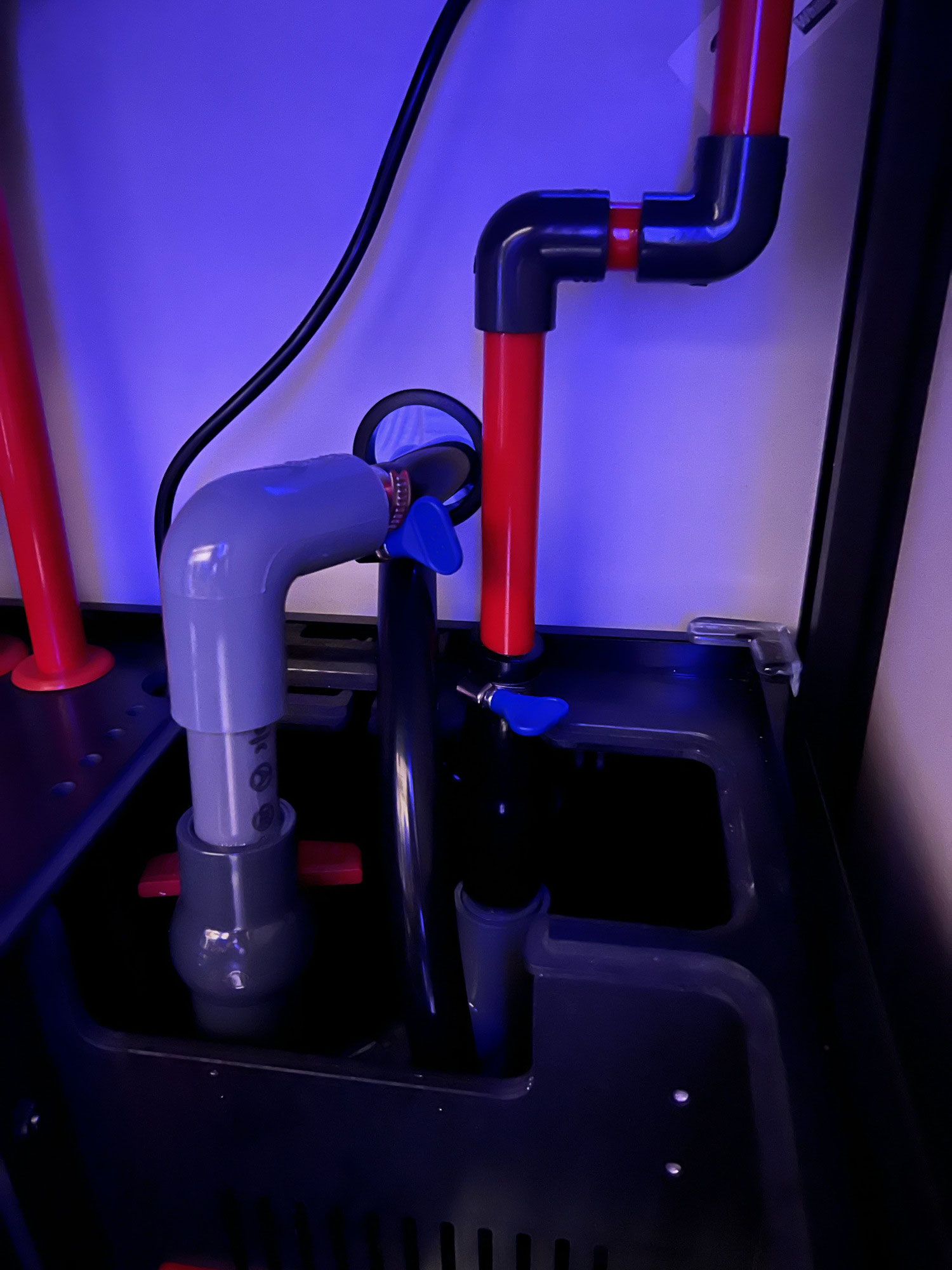アクアギフト様オーバーフロー水槽用分岐配管製作 - saff design アクアギフト様オーバーフロー水槽用分岐配管製作 - saff design