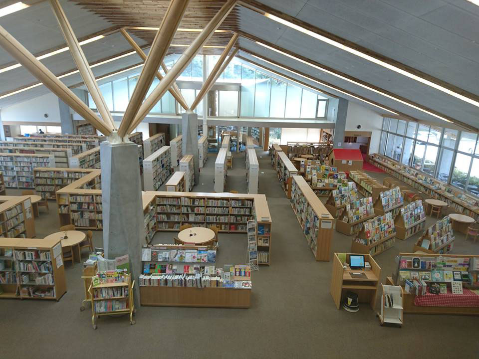 平戸 佐世保 佐々 各図書館 視察 五島市図書館友の会