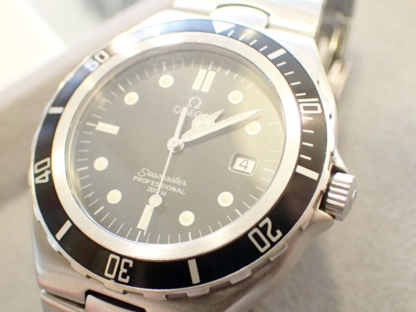 なぜ分解修理が必要か 電池交換で終わることができないワケ オメガ タグホイヤー時計修理例 群馬県桐生市 時計 メガネ 宝石の 株 福田時計店