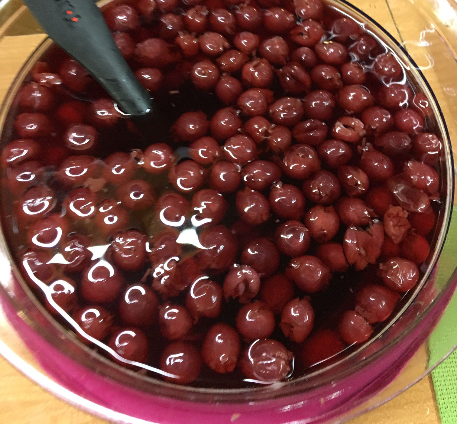 Amaretto-Kirsch-Bowle - Familienblog, Blog für Eltern mit vielen