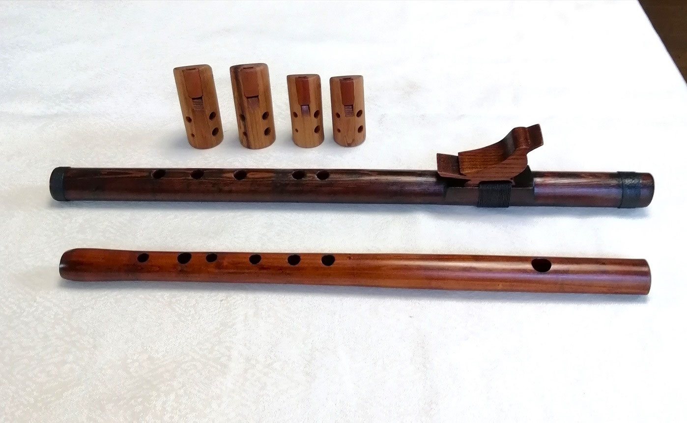 若松寺千年杉のインディアンフルートとオカリナ ＆ 薬師桜の横笛