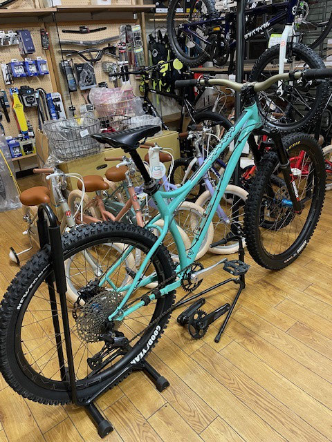 Industry Nine Hydra Enduro S Carbon 29in Boost Wheelset