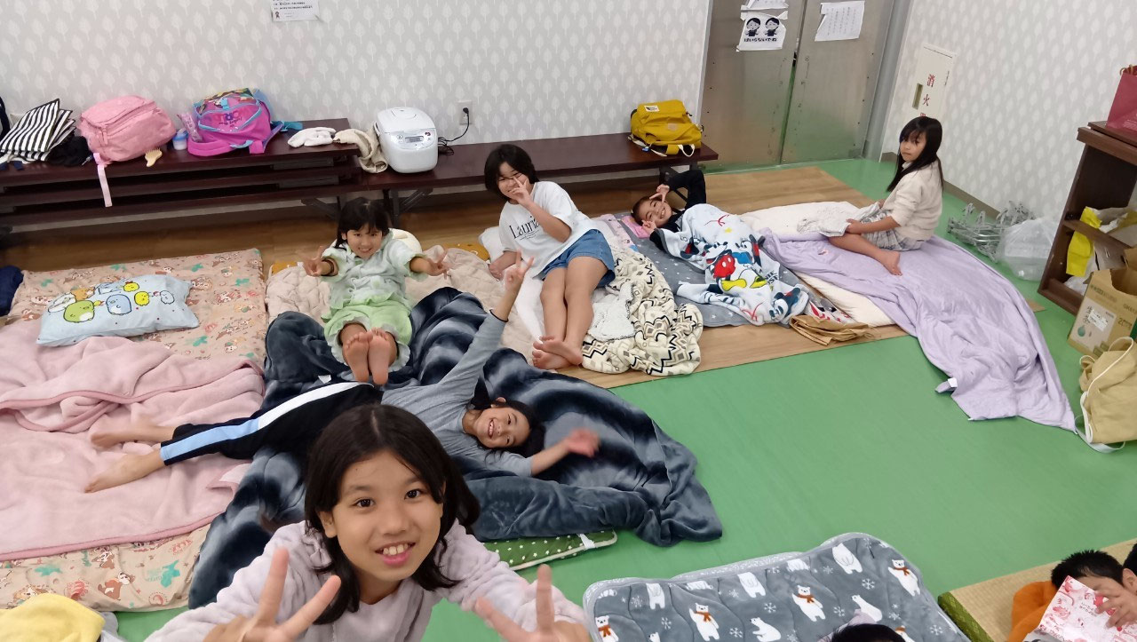 お泊り会 お泊り会を行いました✨ - 学童クラブ アスリート工房