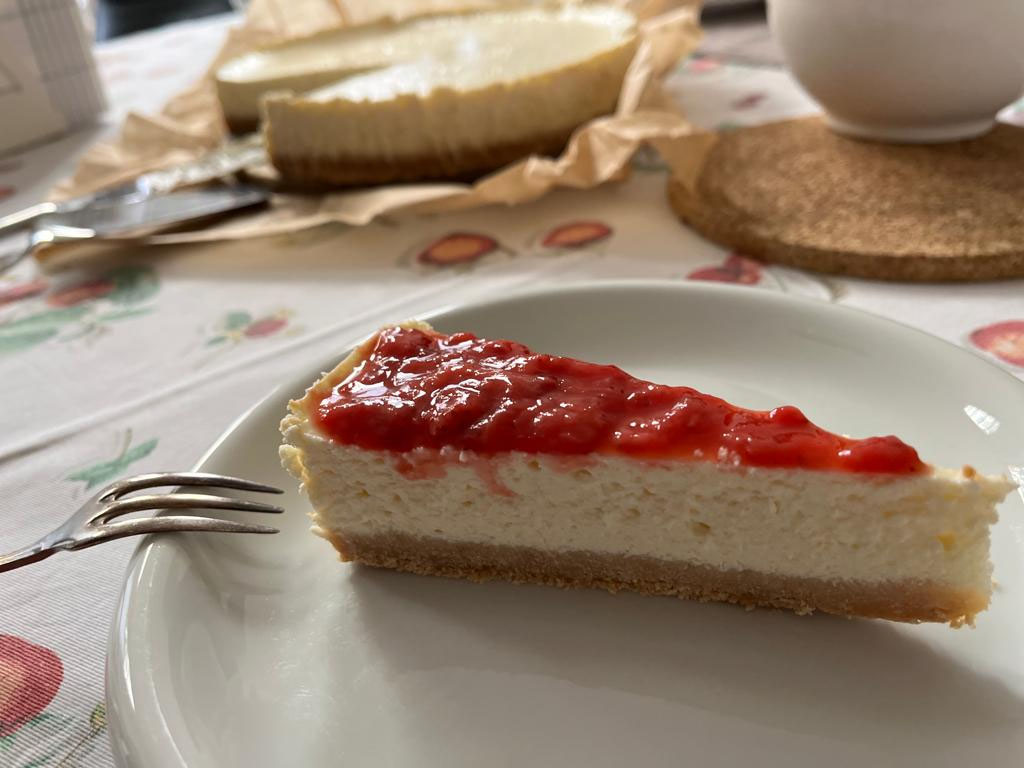 New York - style cheesecake with strawberry sauce - Thermomix TM7 kopen