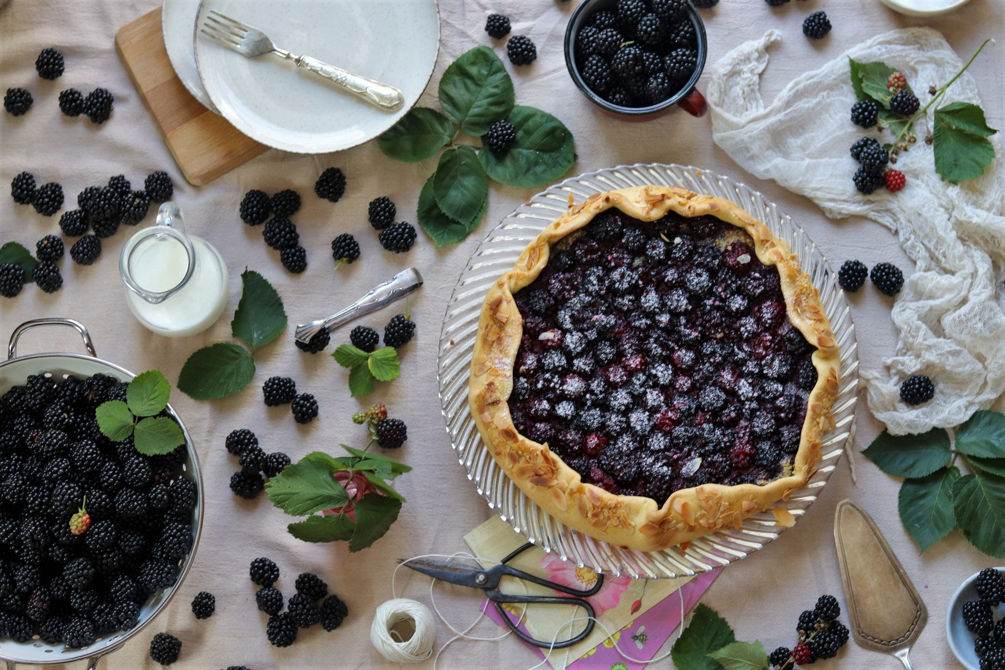 Brombeer-Crostata mit Walnusscreme - food-stories/ein vegetarischer ... Brombeer-Crostata mit Walnusscreme - food-stories/ein vegetarischer ...