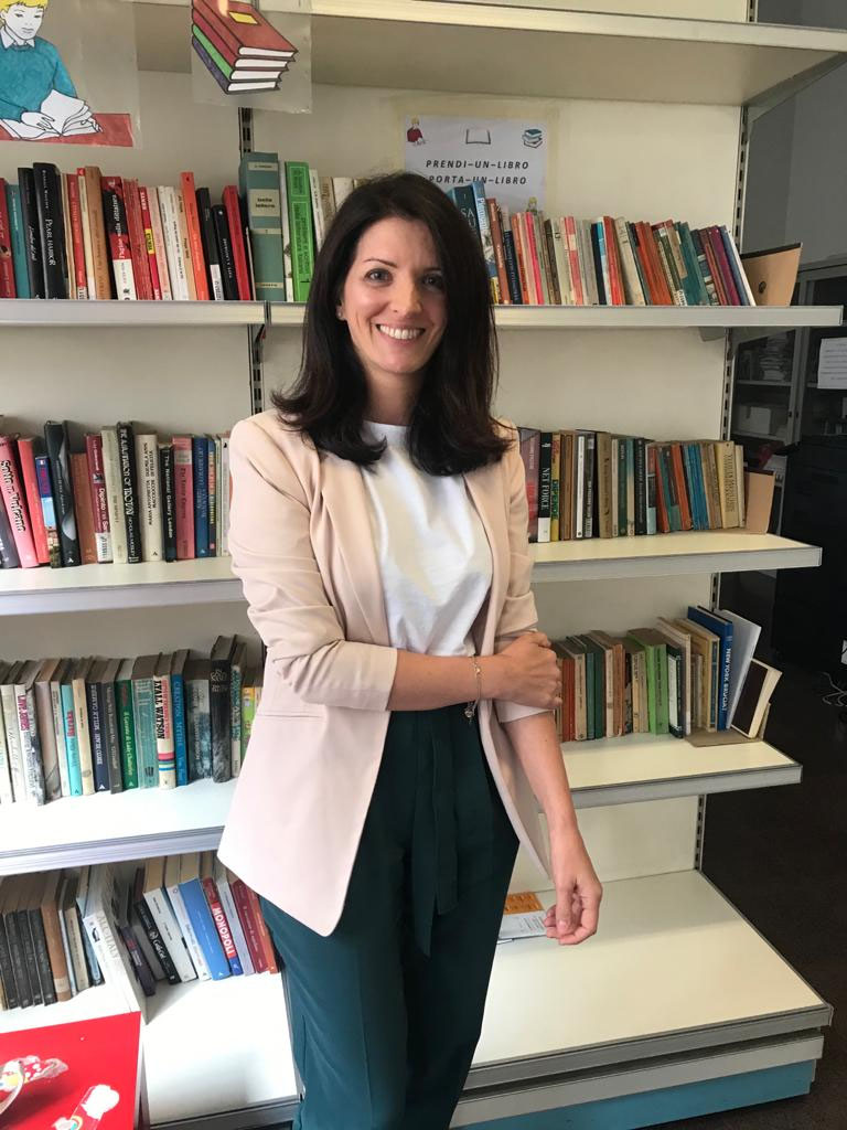 Lourdes Jiménez la traducción su pasión Casa de España Milán, Corso