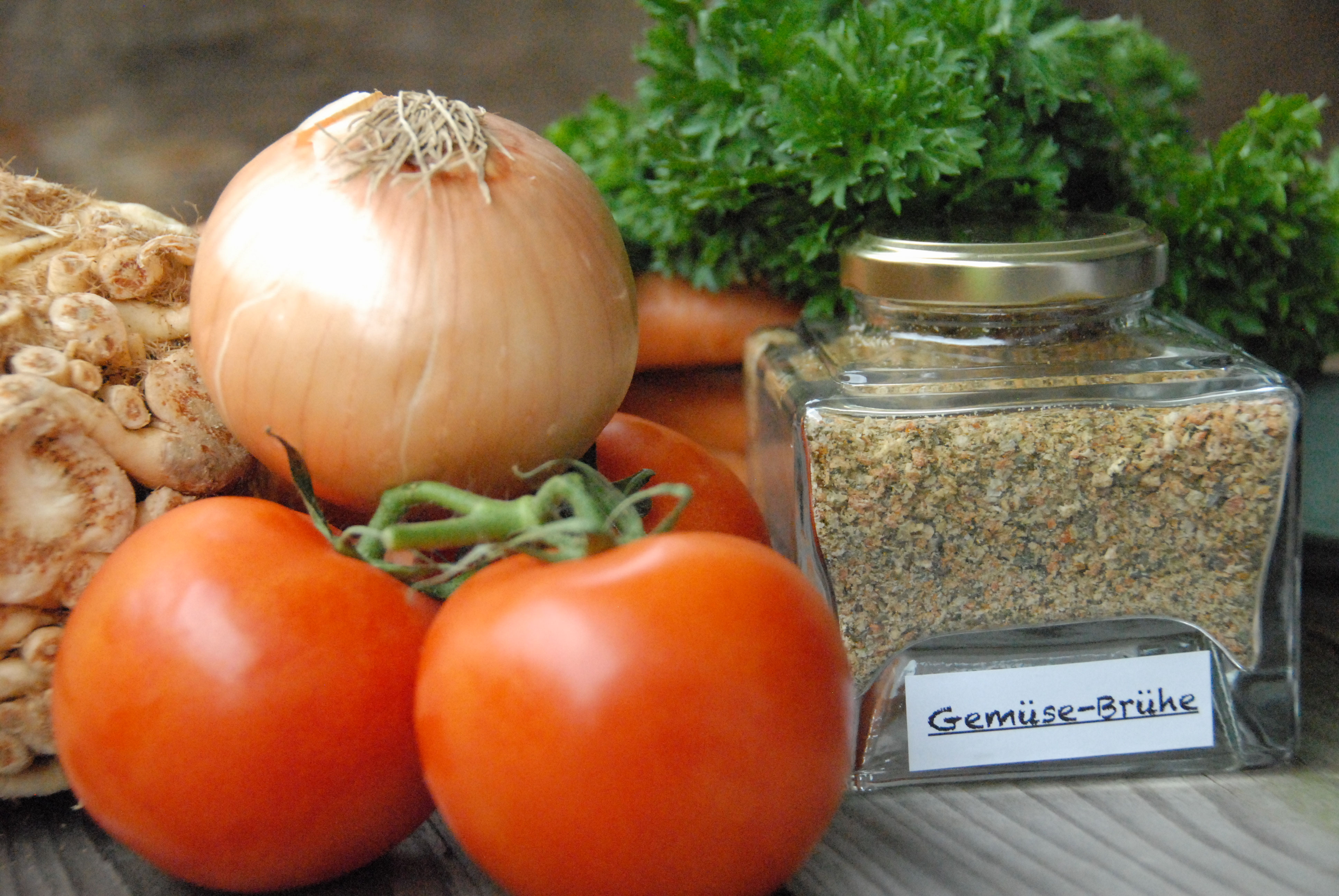 Gemüsebrühe - Marcel Riedl