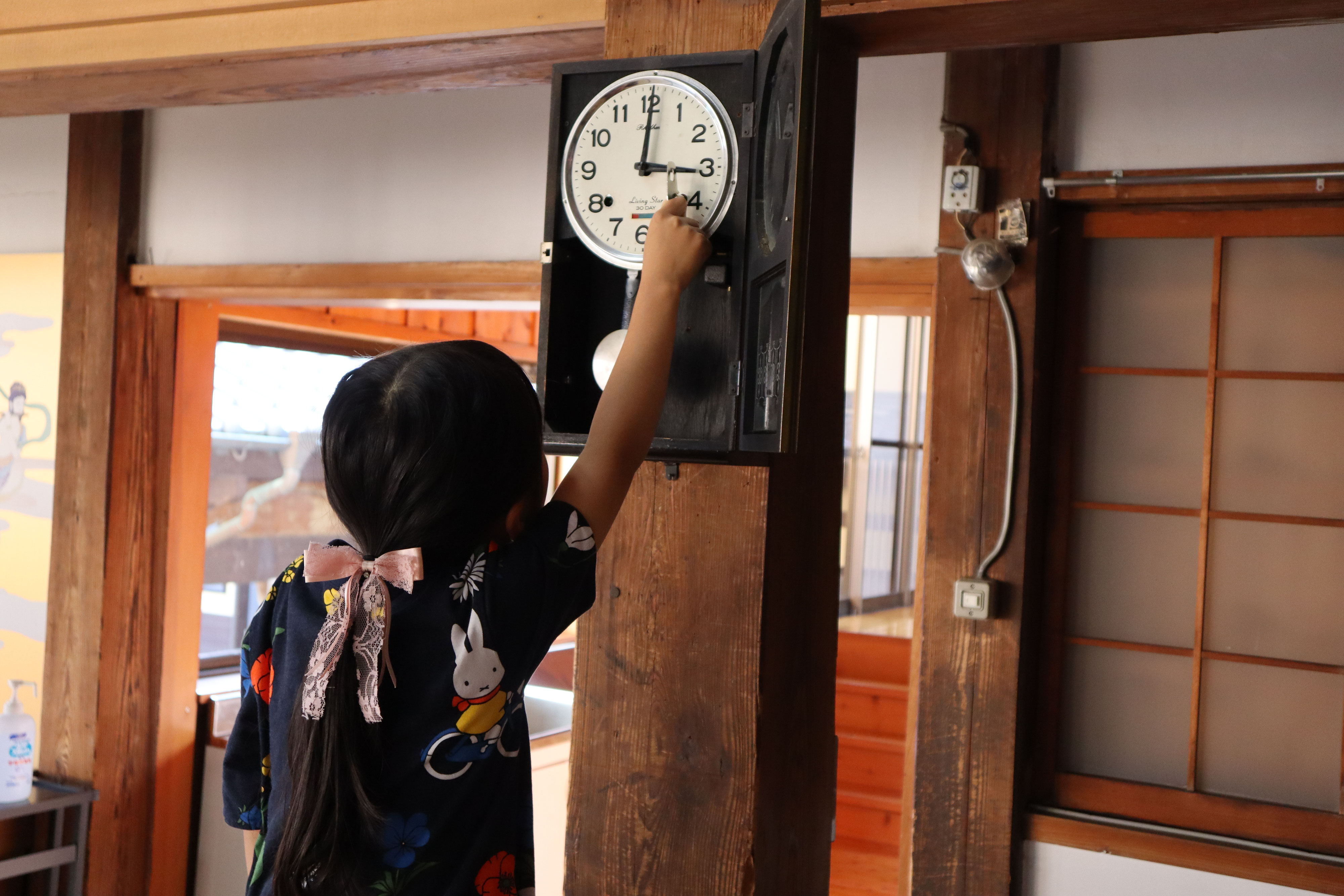 ゼンマイ式の振り子時計 - |浄土真宗本願寺派|熊本県菊池市 ゼンマイ式の振り子時計 - |浄土真宗本願寺派|熊本県菊池市