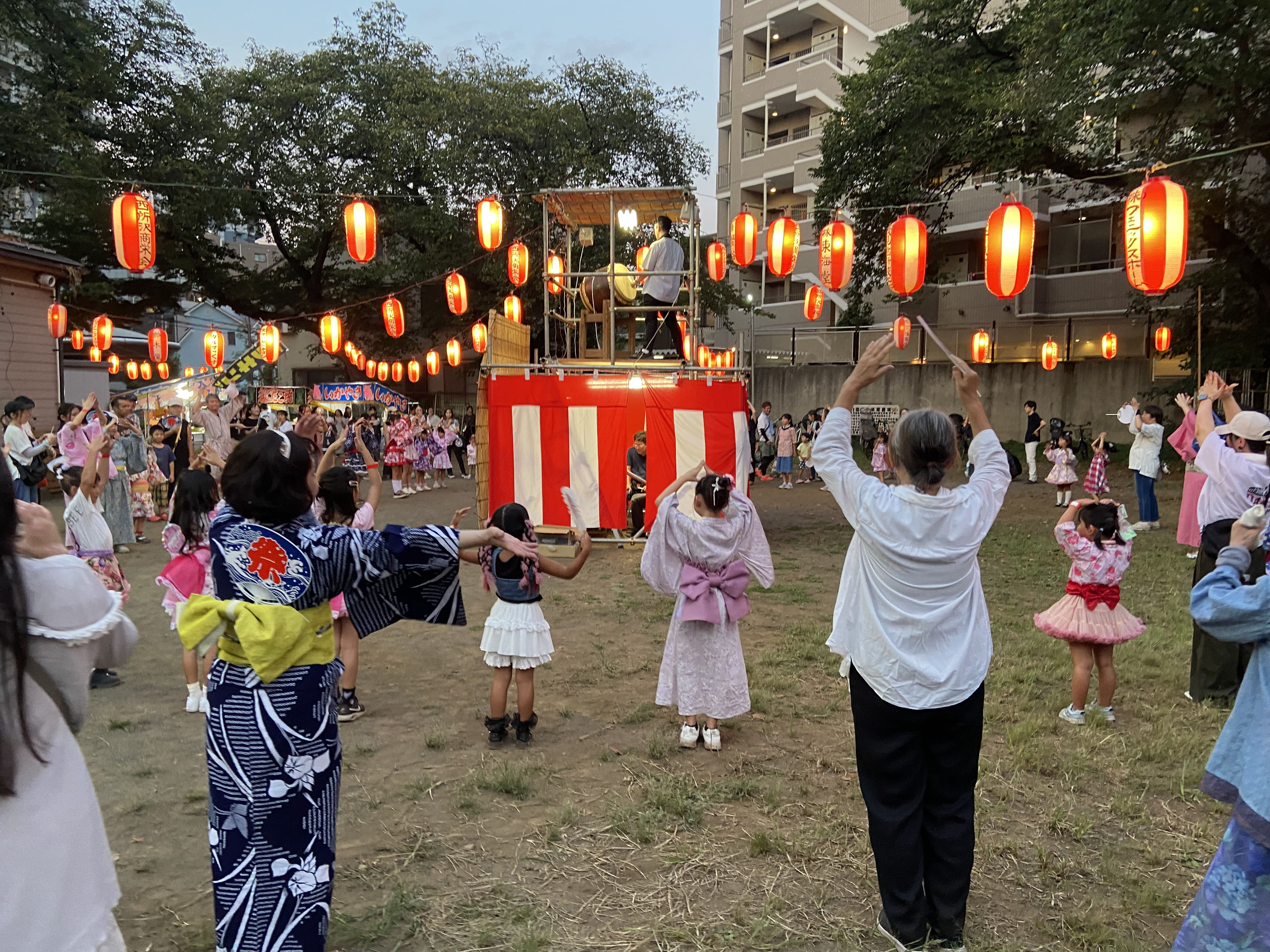 みにままさん専用民芸調タンス kuro-64733_01-1.jpg