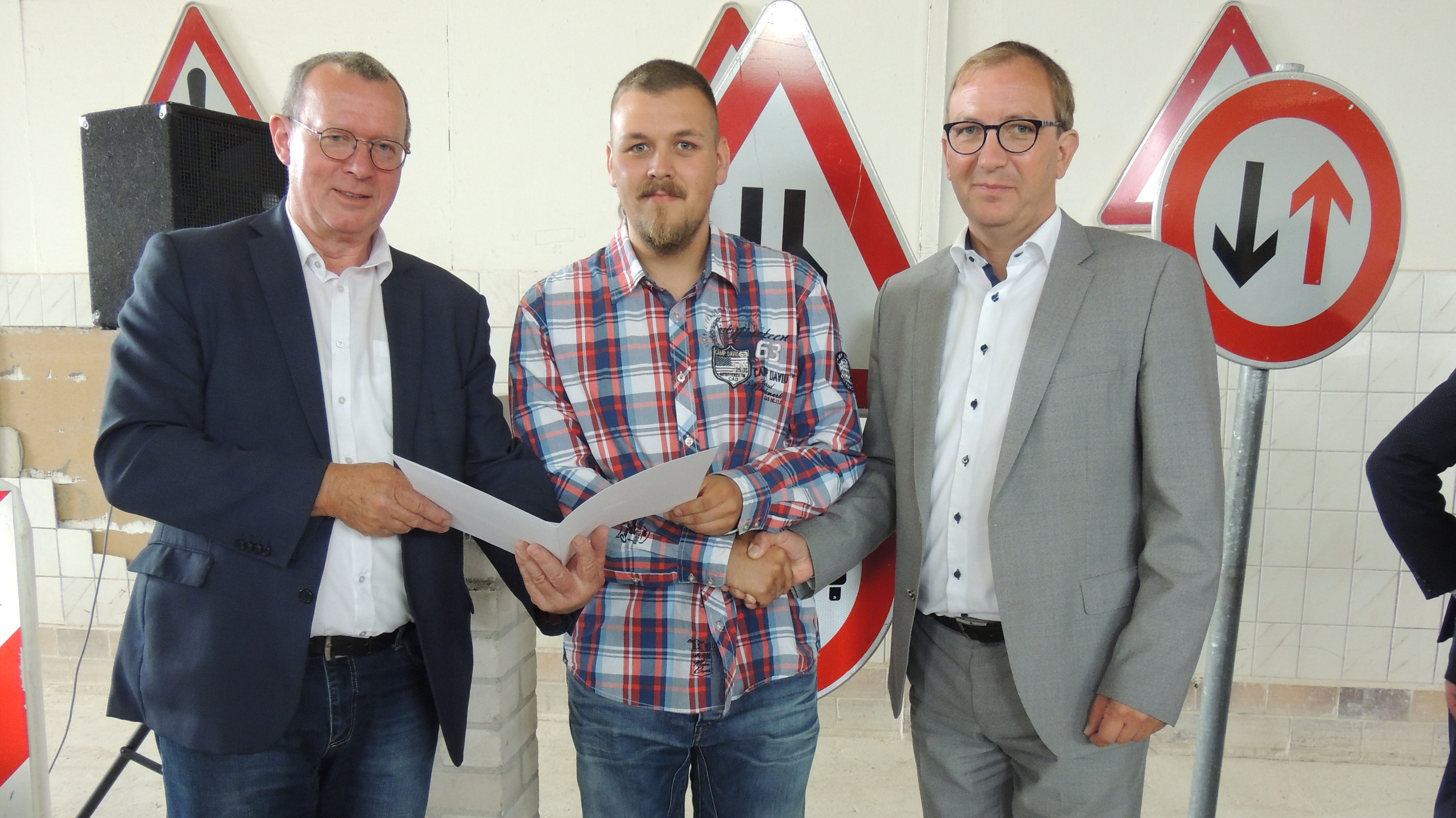 Kreiswirtschaftsbetrieb bildet eigenen Nachwuchs aus - BBGLIVE