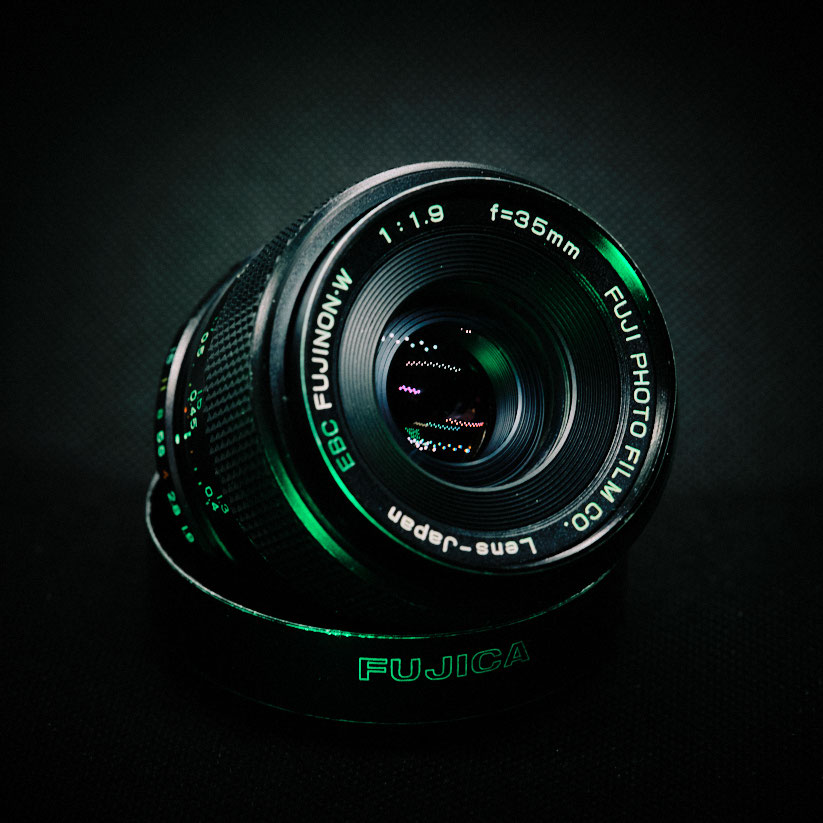 FUJIFILM EBC FUJINON W 35mm f1.9