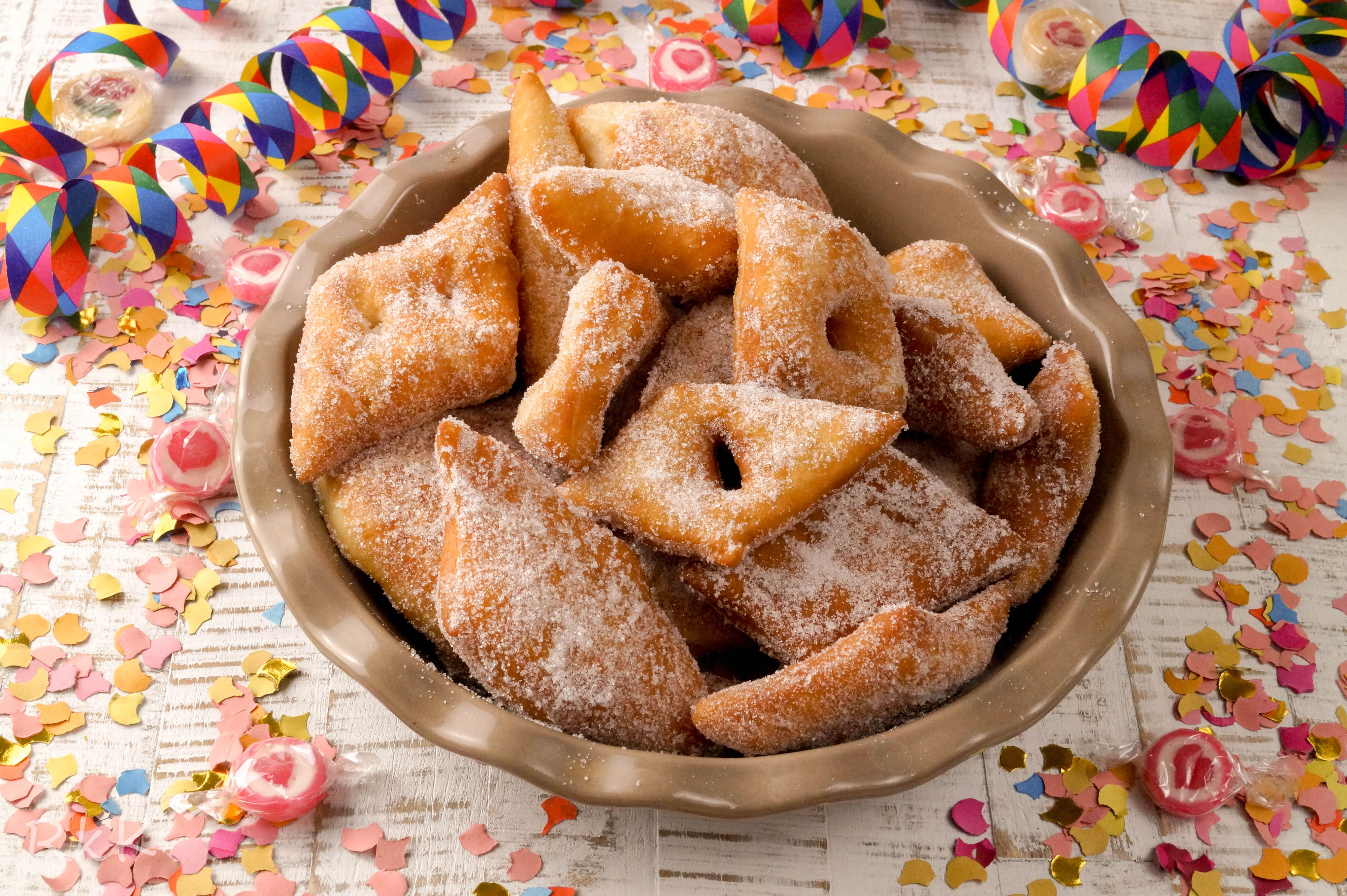FasnetsküChle Krapfen Scherben - Rezepte Suchen FasnetsküChle Krapfen Scherben - Rezepte Suchen