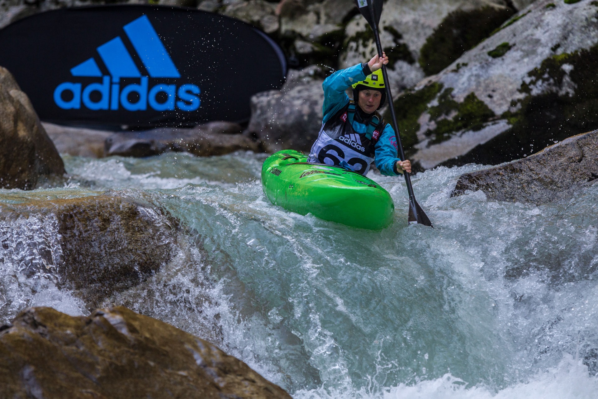 Adidas-Sickline: The Extreme Kayak World - Anne Huebner | coaching