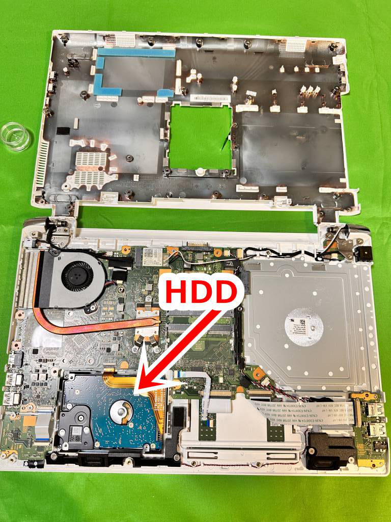 東芝社製ノートパソコン dynabook satellite L50-Dシリーズ T45 東芝社製ノートパソコン dynabook satellite L50-Dシリーズ T45