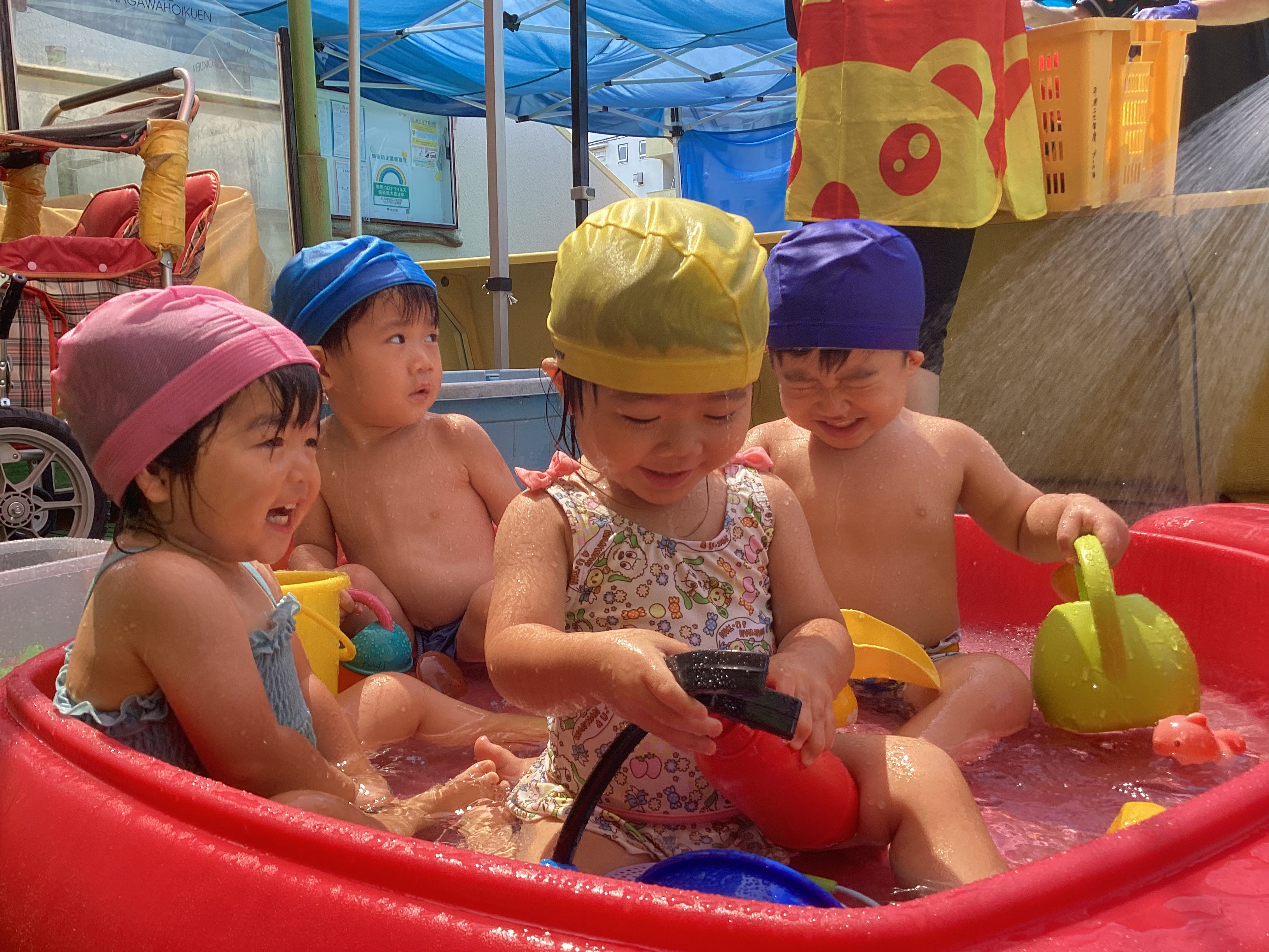 西又葵　 　　水遊び Amazon.com: OBUBY Sprinkler & Splash Play Mat for Kids