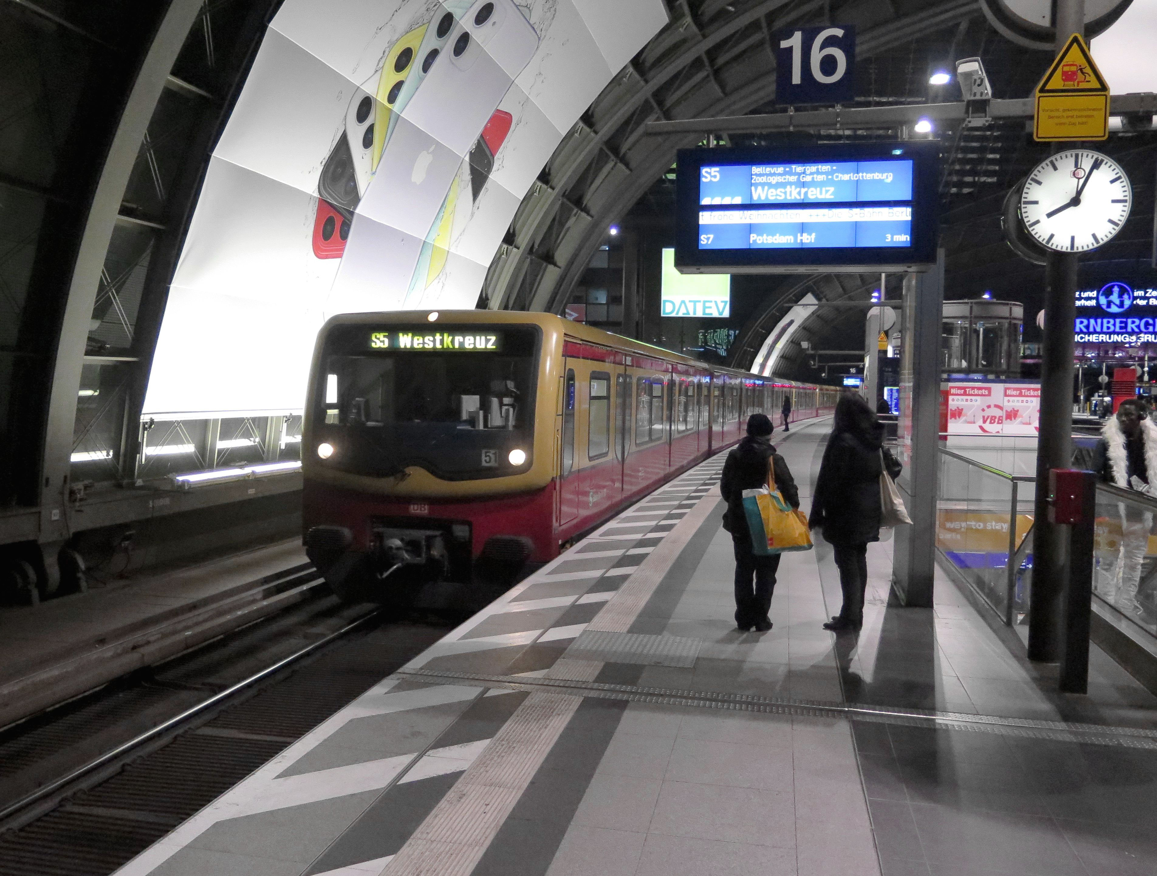 S Bahn Tram