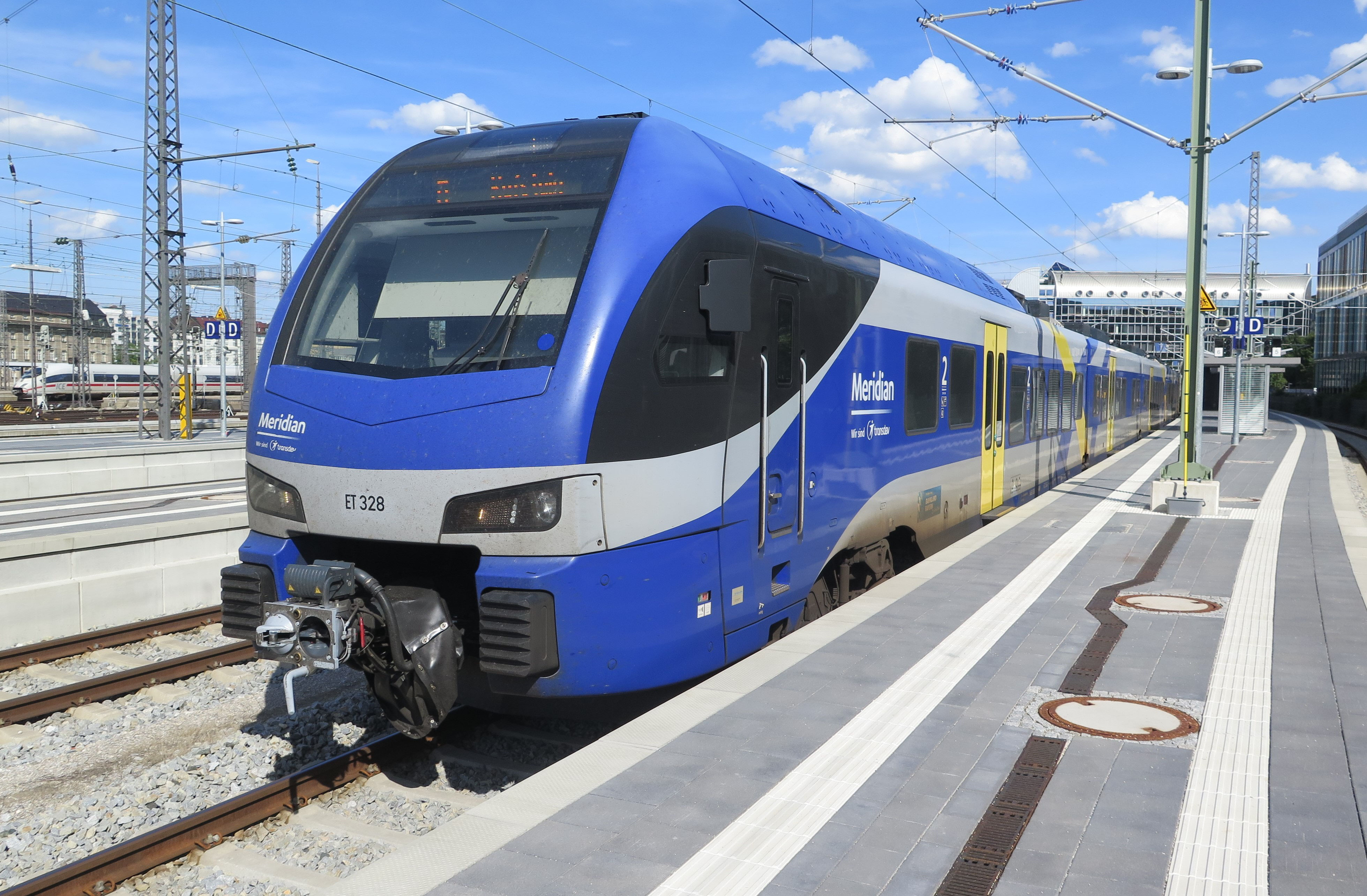 aus drei wird eins markenzusammenfuhrung bei meridian bob und brb info24bahnnews