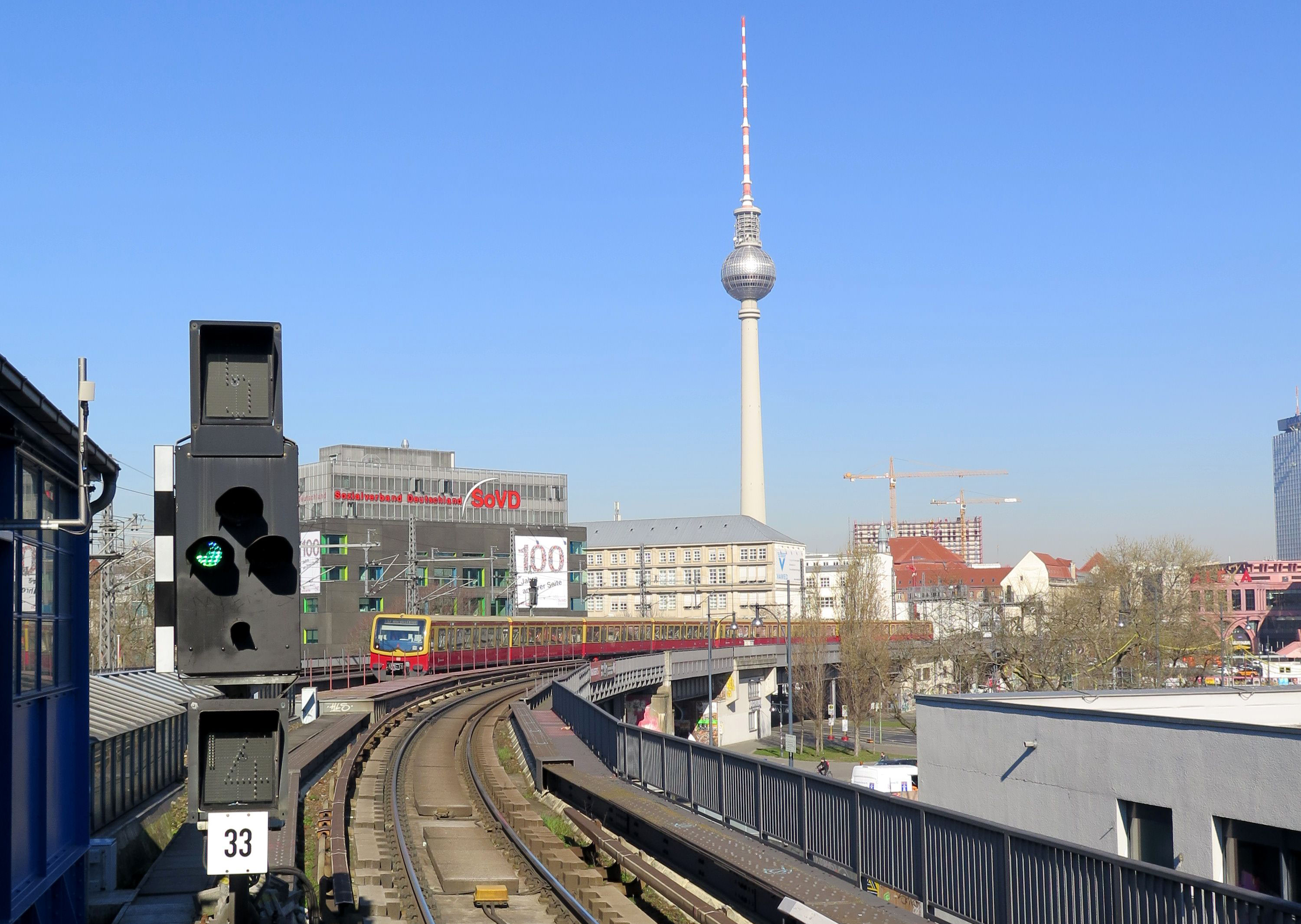 Berlin Bahn setzt BauSchlusspunkt auf der Stadtbahn