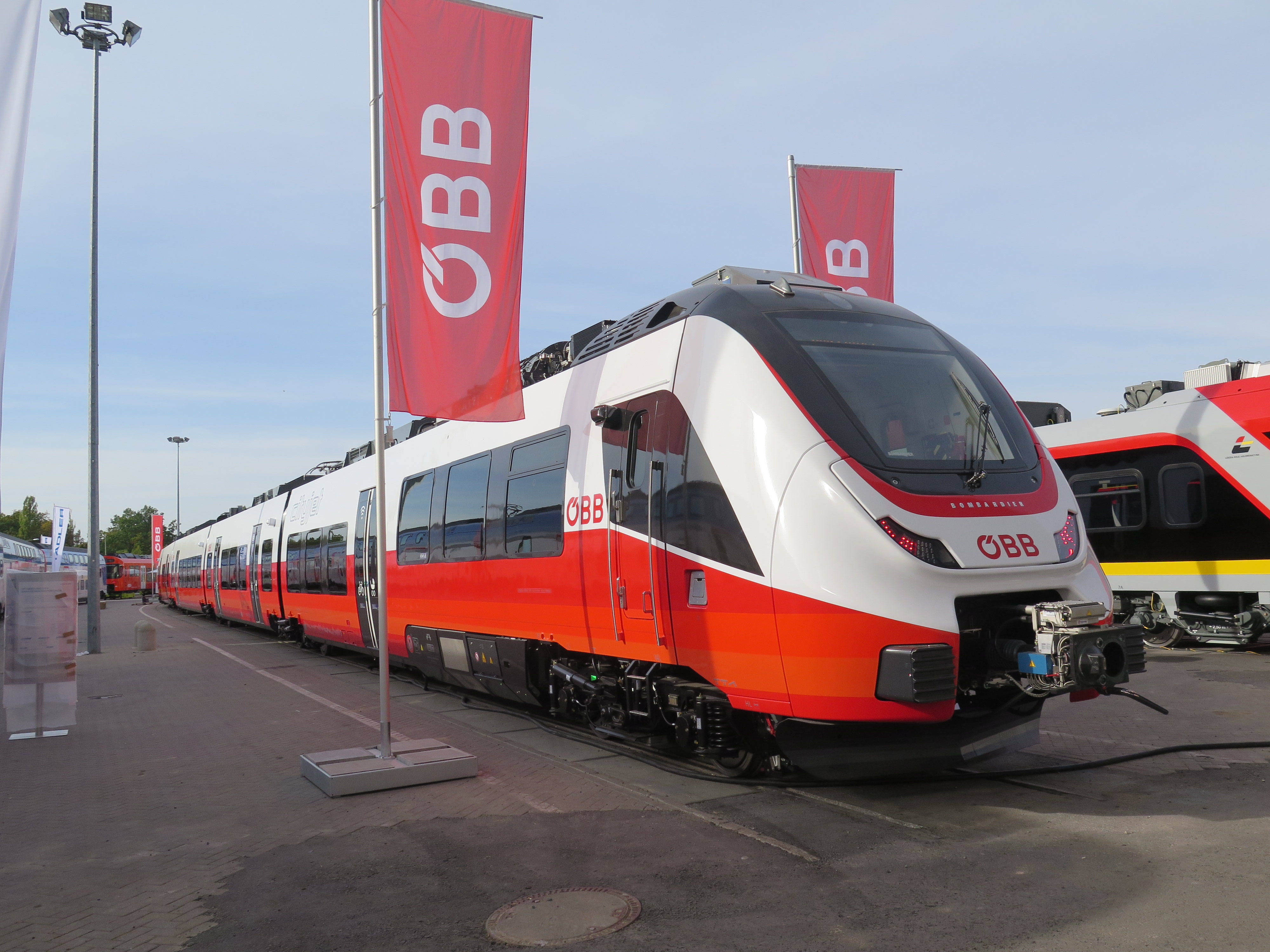 ÖBB Cityjet TALENT3 auf der InnoTrans in Berlin - info24bahnnews
