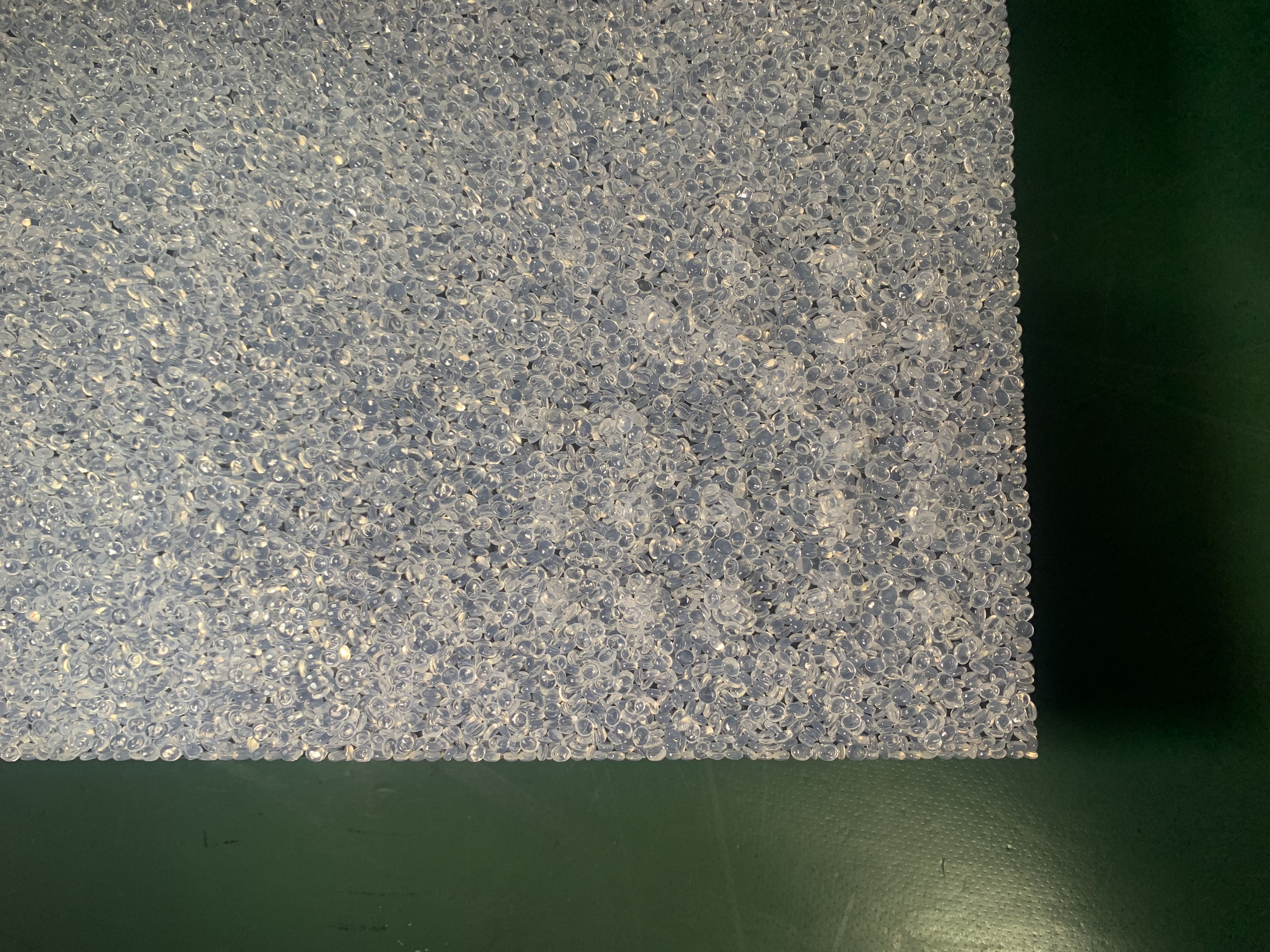 樹脂製多孔質体 プラスチックフィルター の可能性 晃信工業有限会社のページ