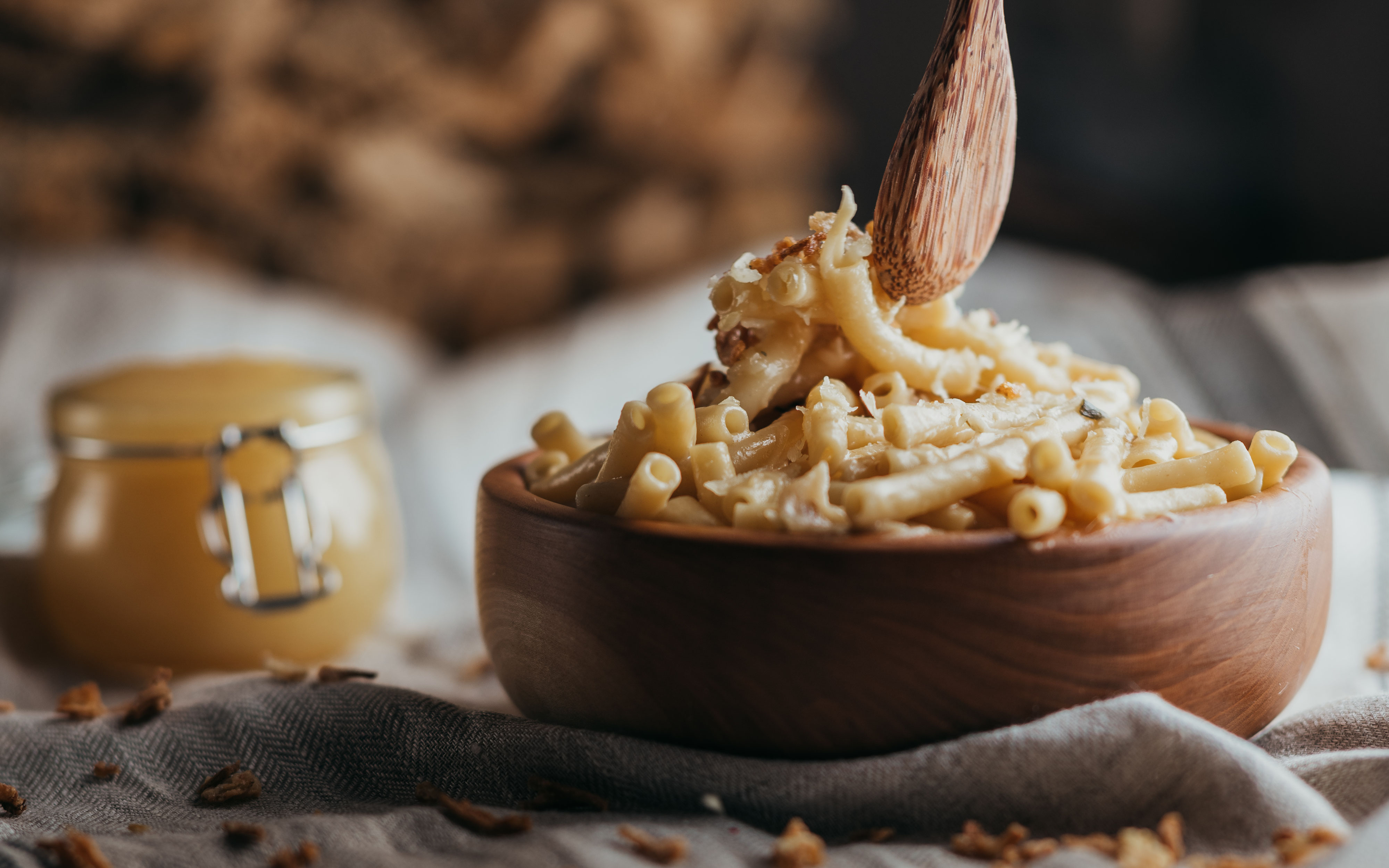 Schnelle Älplermagronen mit Apfelmus - TheFoodCorner ...