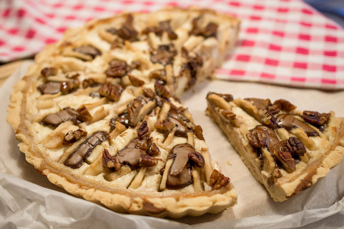 Puddingkuchen mit Birnen und Nougat - vegane Rezepet und Reiseberichte