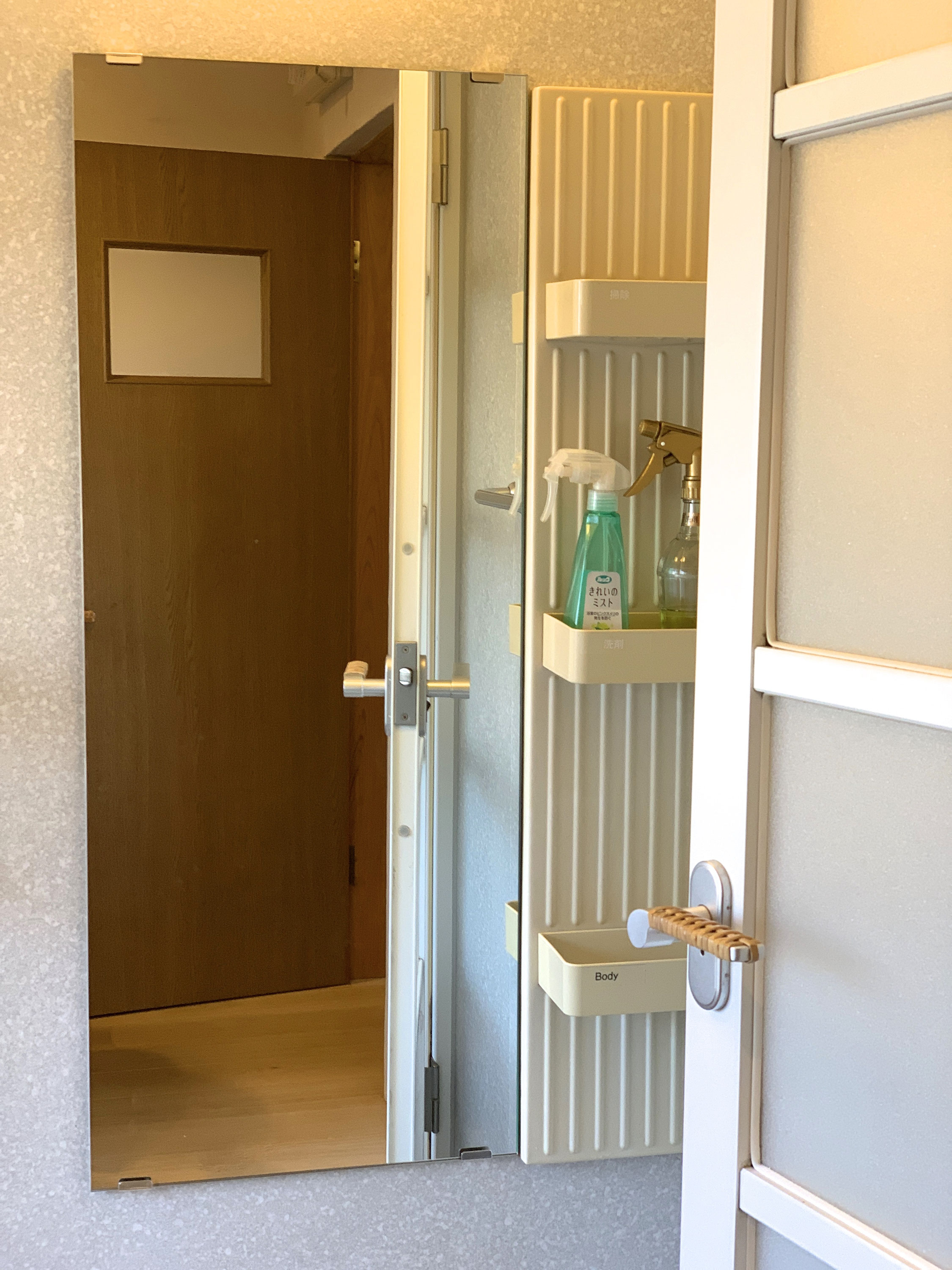 お風呂の鏡を交換しました 感動の整理収納 In Nagoya お風呂の鏡を交換しました 感動の整理収納 In Nagoya