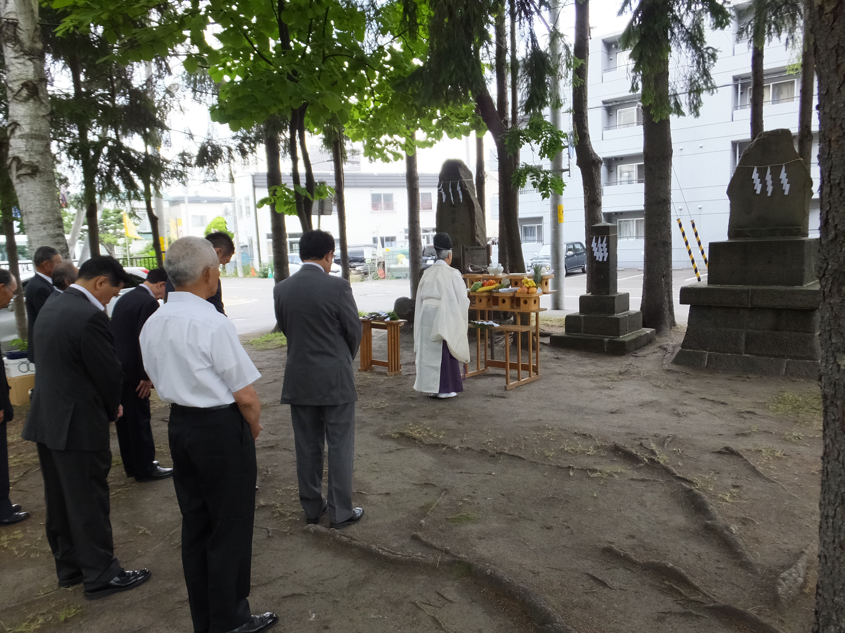 沼田安太郎の悲劇 二百三高地陥落二時間前の死 - 道新りんご