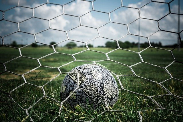 3. Liga: Hansa Rostock steigt direkt auf - Ingolstadt ...