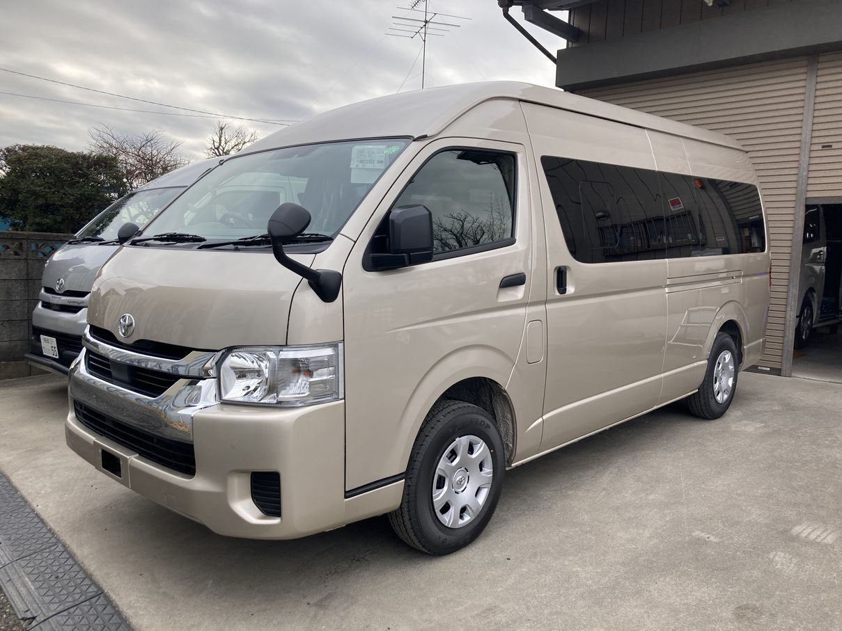Dx車だけど ベージュメタリック キャンピングカー製造販売