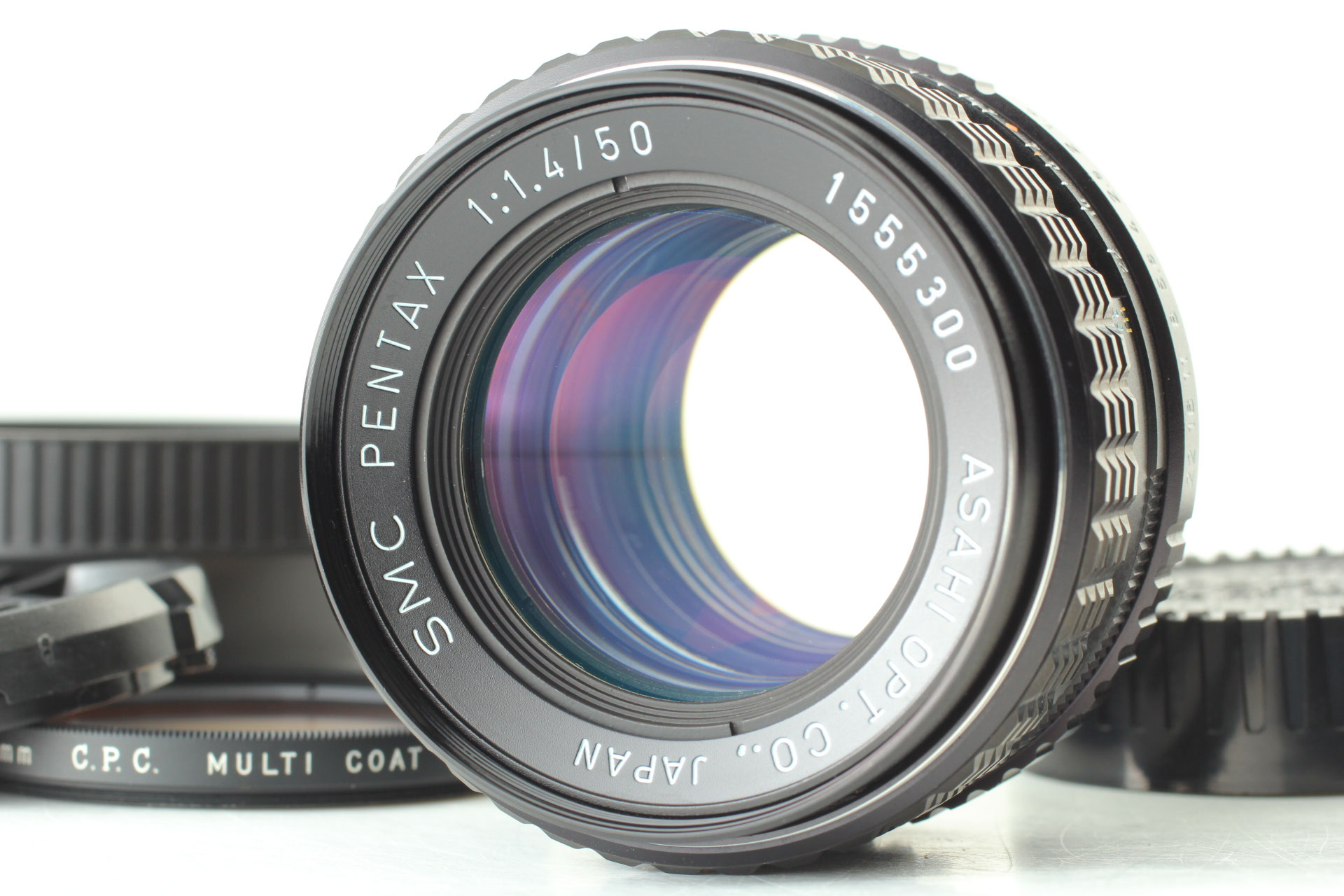 Pentax SMC Pentax 50mm F/1.4の分解 - フィルムカメラ修理の