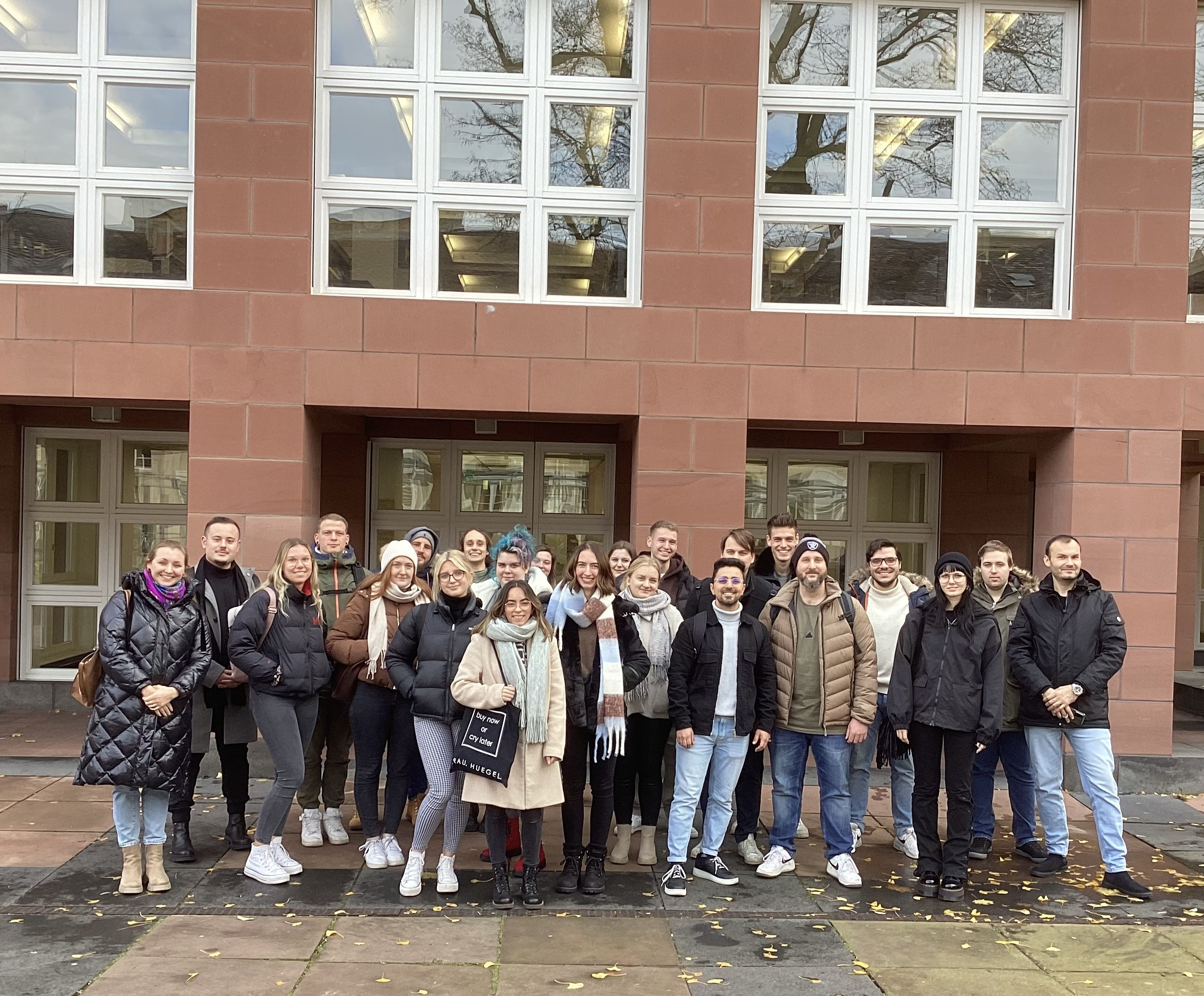 Vom Suchen und Finden Besuch der Badischen Landesbibliothek Karlsruhe