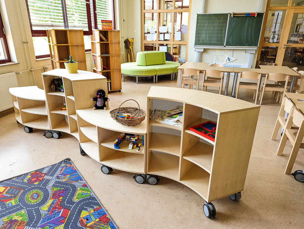 Neue Möbel für die Schuleingangsphase Grundschule Radewig