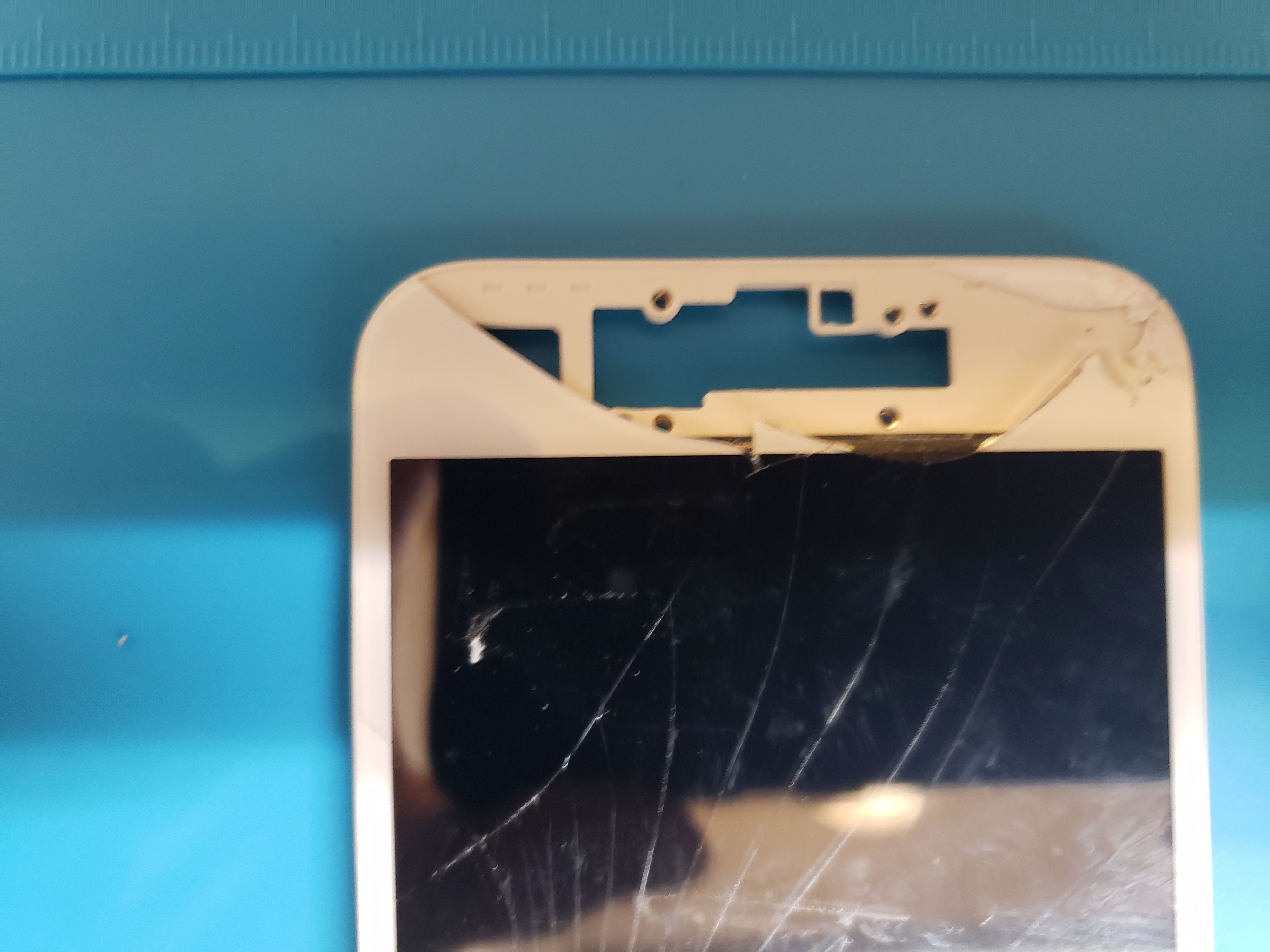 iPhone チョッパー 7 純正再生パネル ホワイト iPhone チョッパー 7 純正再生パネル ホワイト