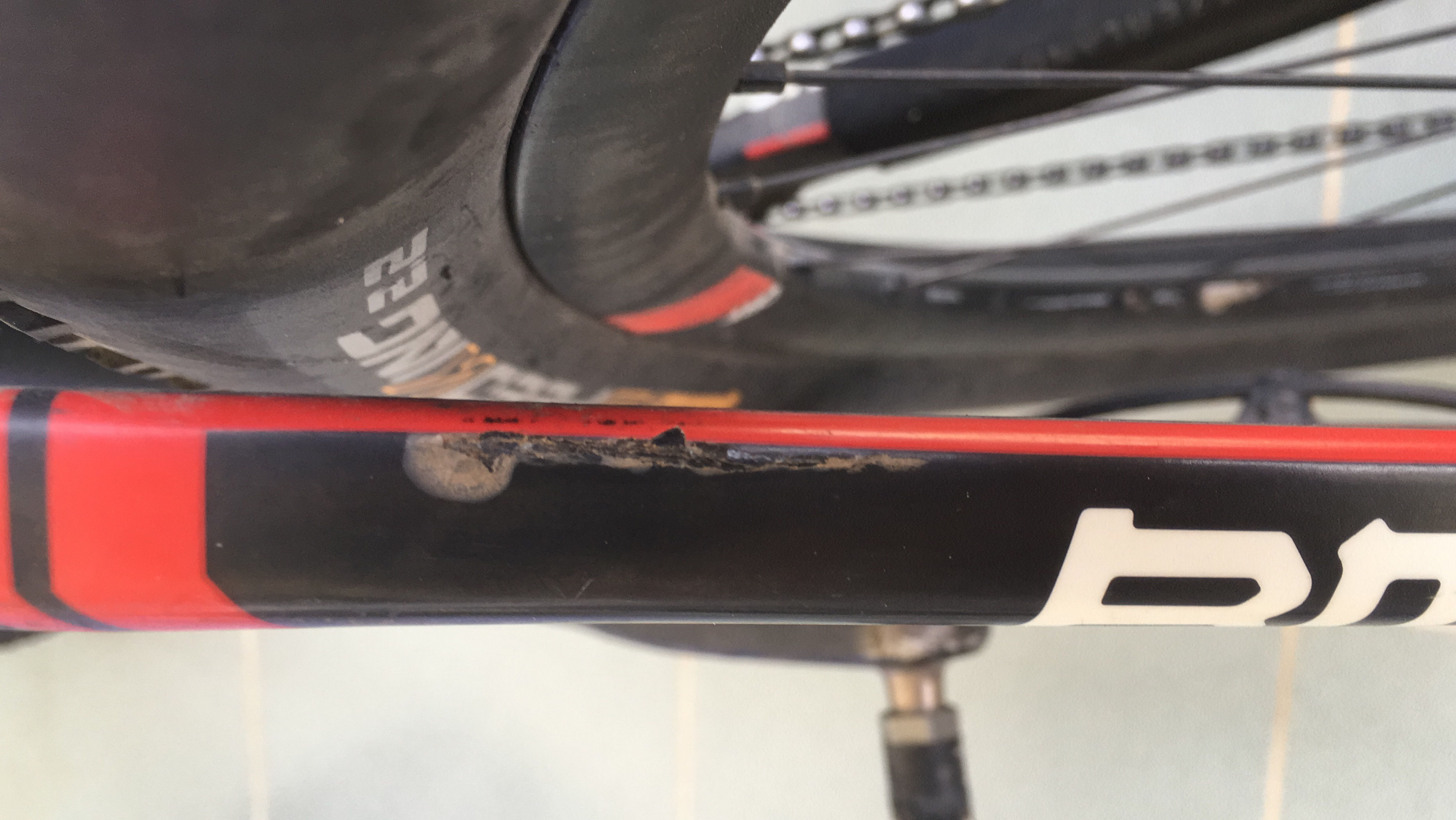 Carbonbike Und Kinderanhanger Carbonrahmen Reparaturen Rennrad Mtb Triathlon