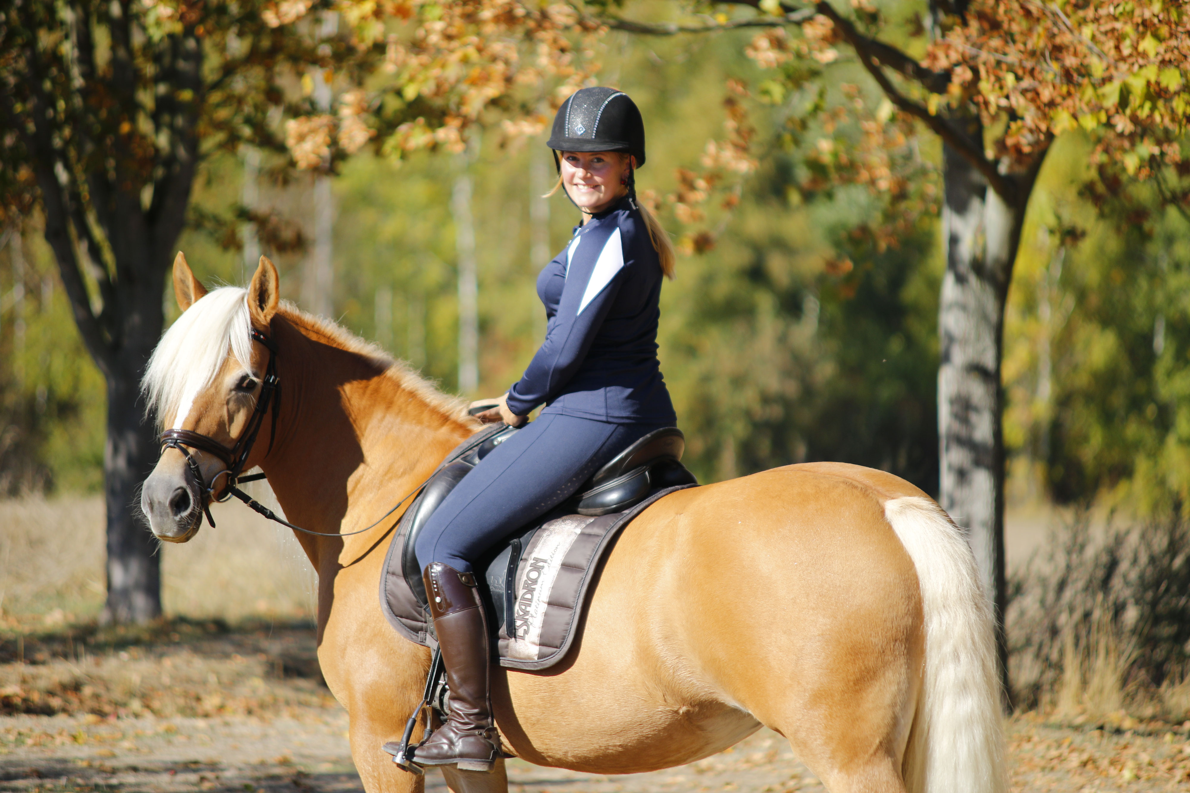 Tipps für kalte Wintertage im Stall - Funktionelle Reitbekleidung