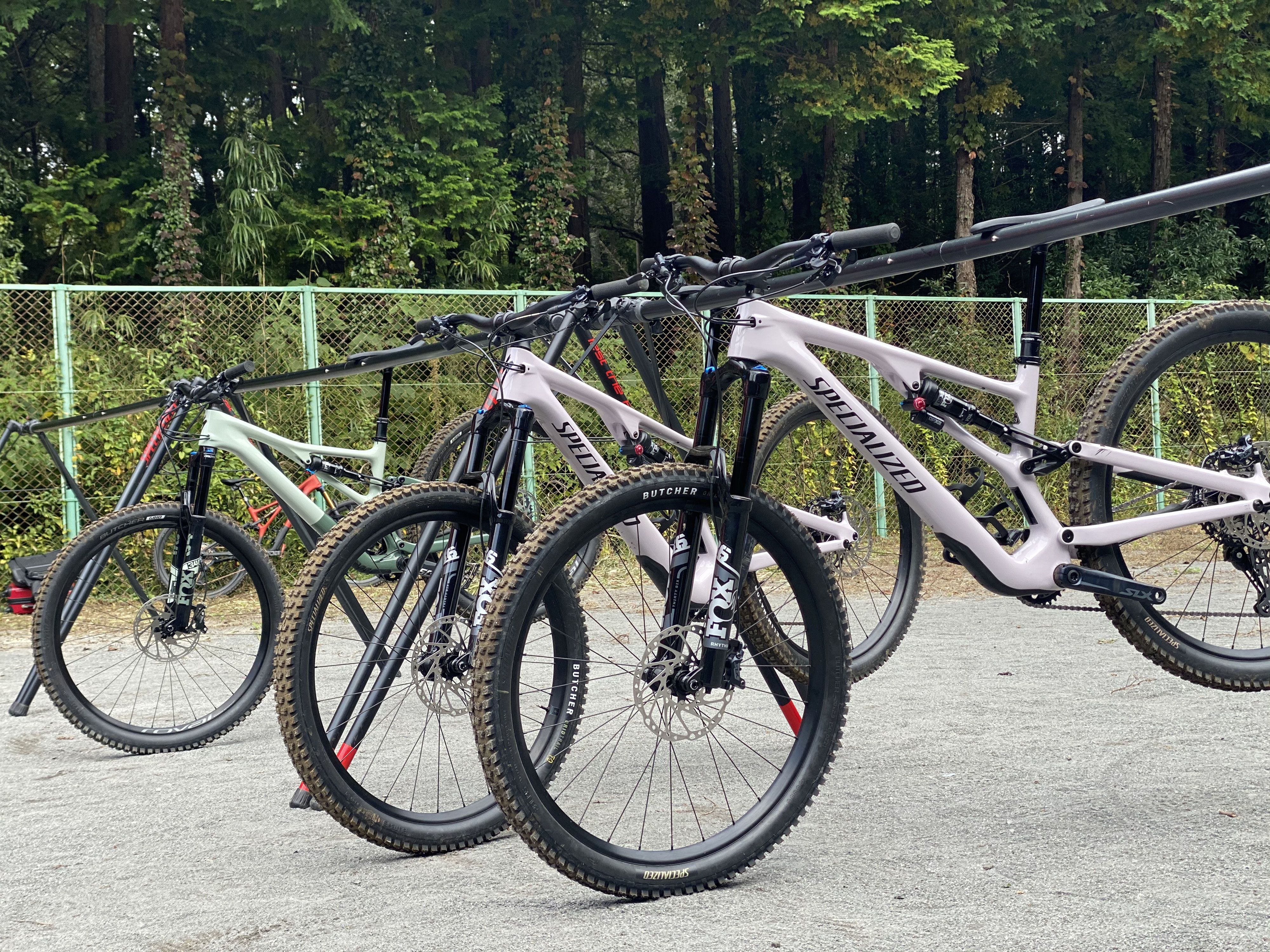 引取り出来る方】 SPECIALIZED (スペシャライズド) FSR