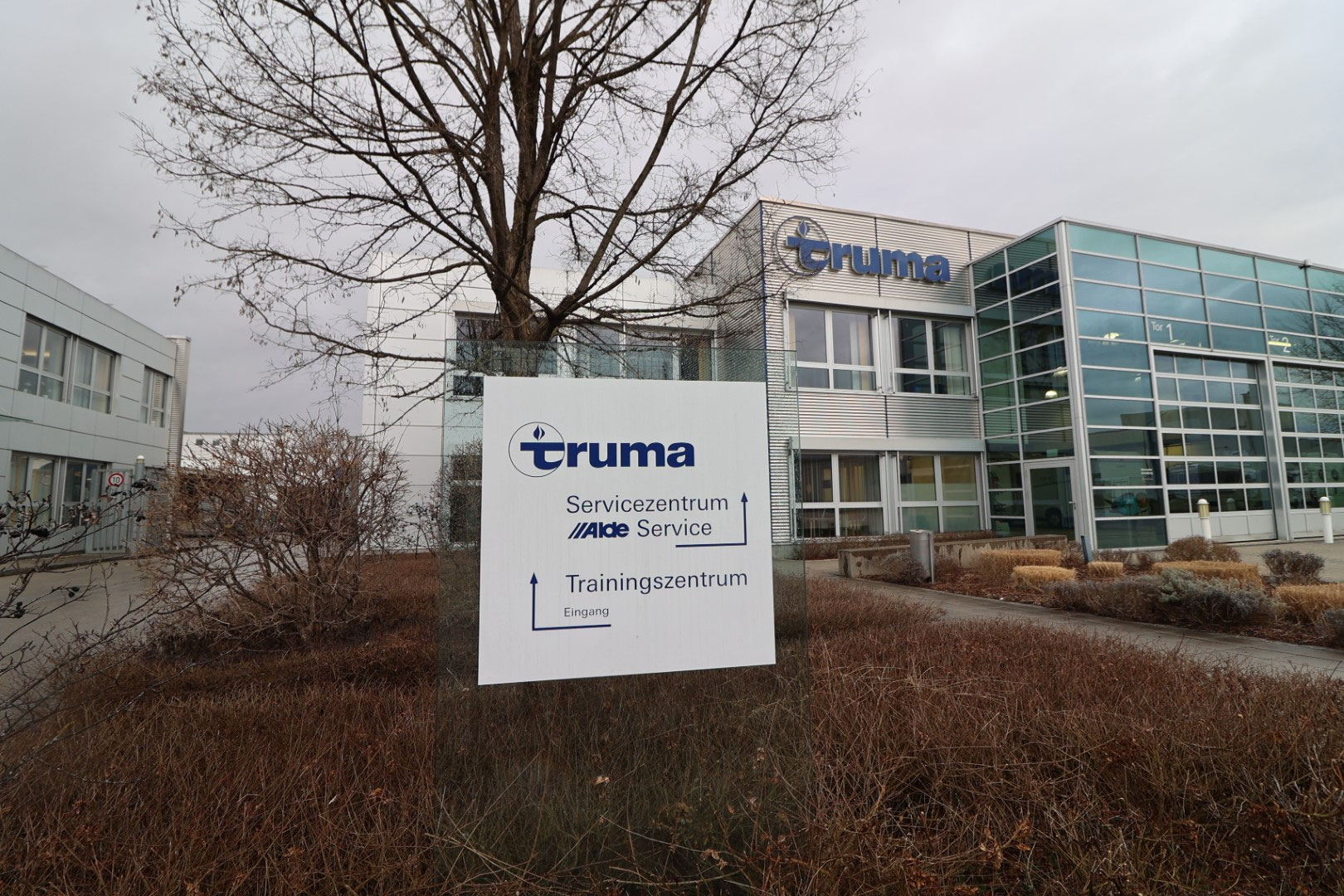 233 Ab zu TRUMA - E122H Reparatur in München?! - TravelCampingLiving -  Entscheidungshilfe und Überlegungen beim Kauf eines Kastenwagens, Videos,  Stellplätze, Freistehen.