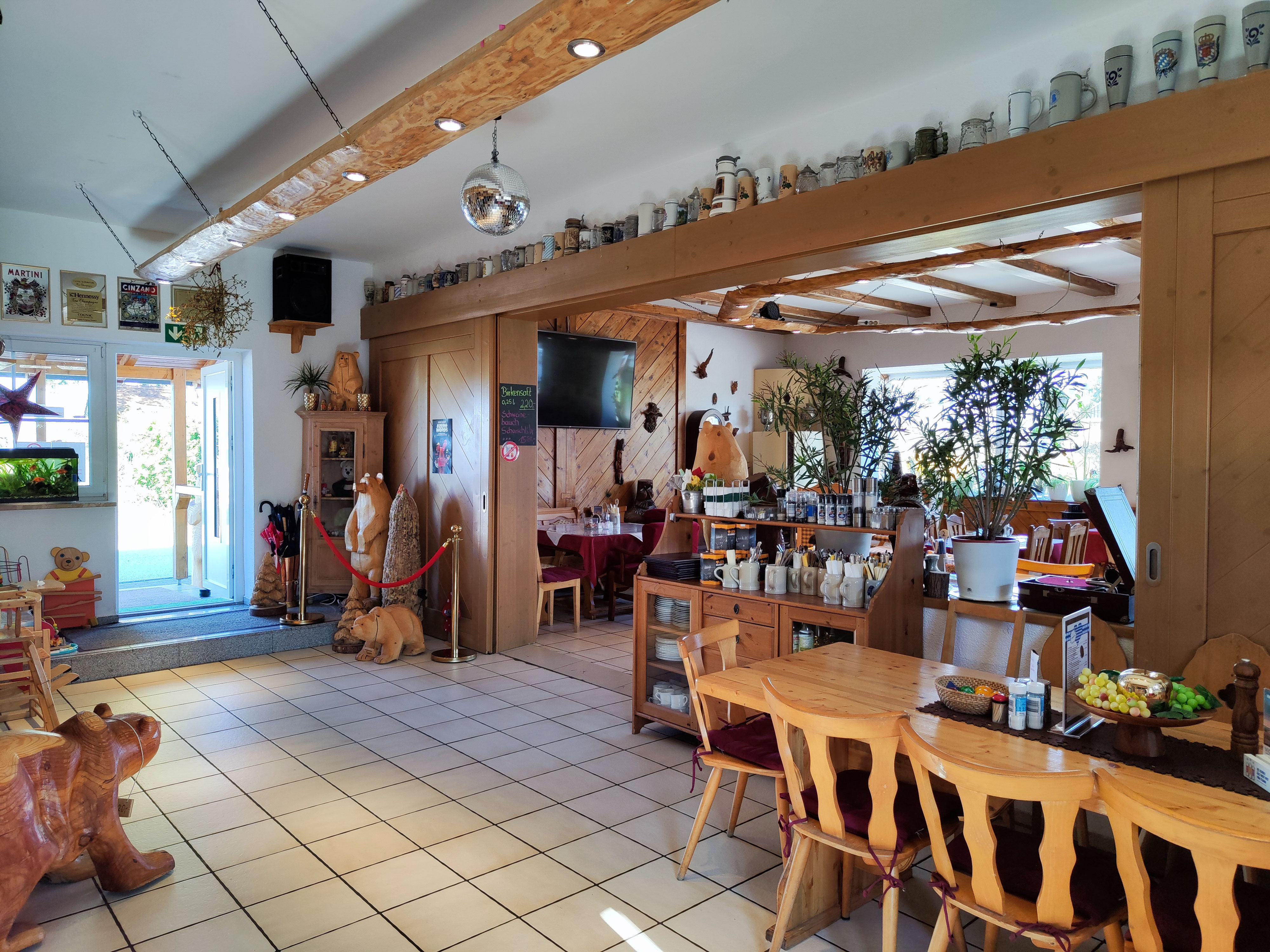 Restaurant Durchgehend warme Küche Camping Landsberg