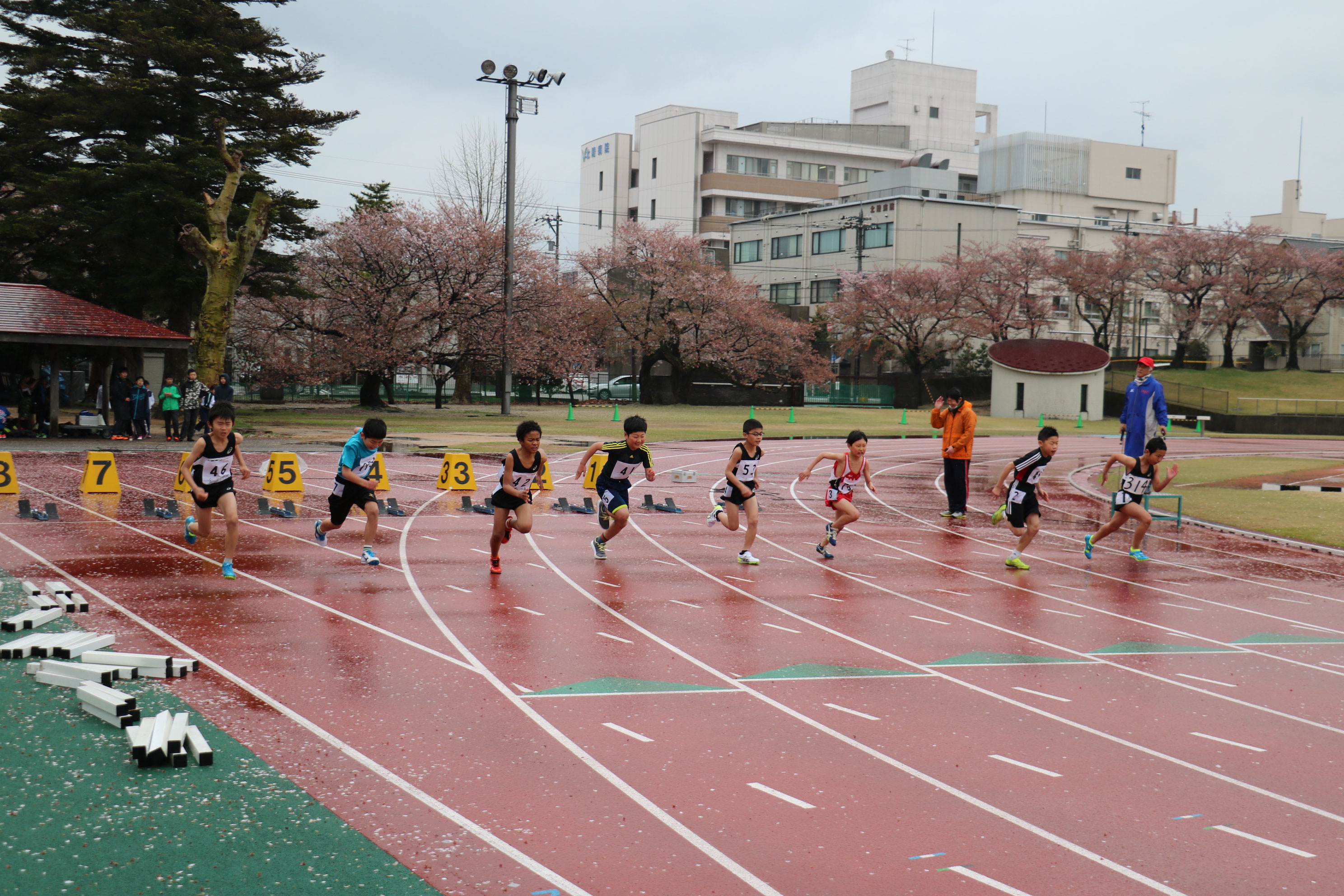第1回金沢市小学校陸上記録会 ようこそ！