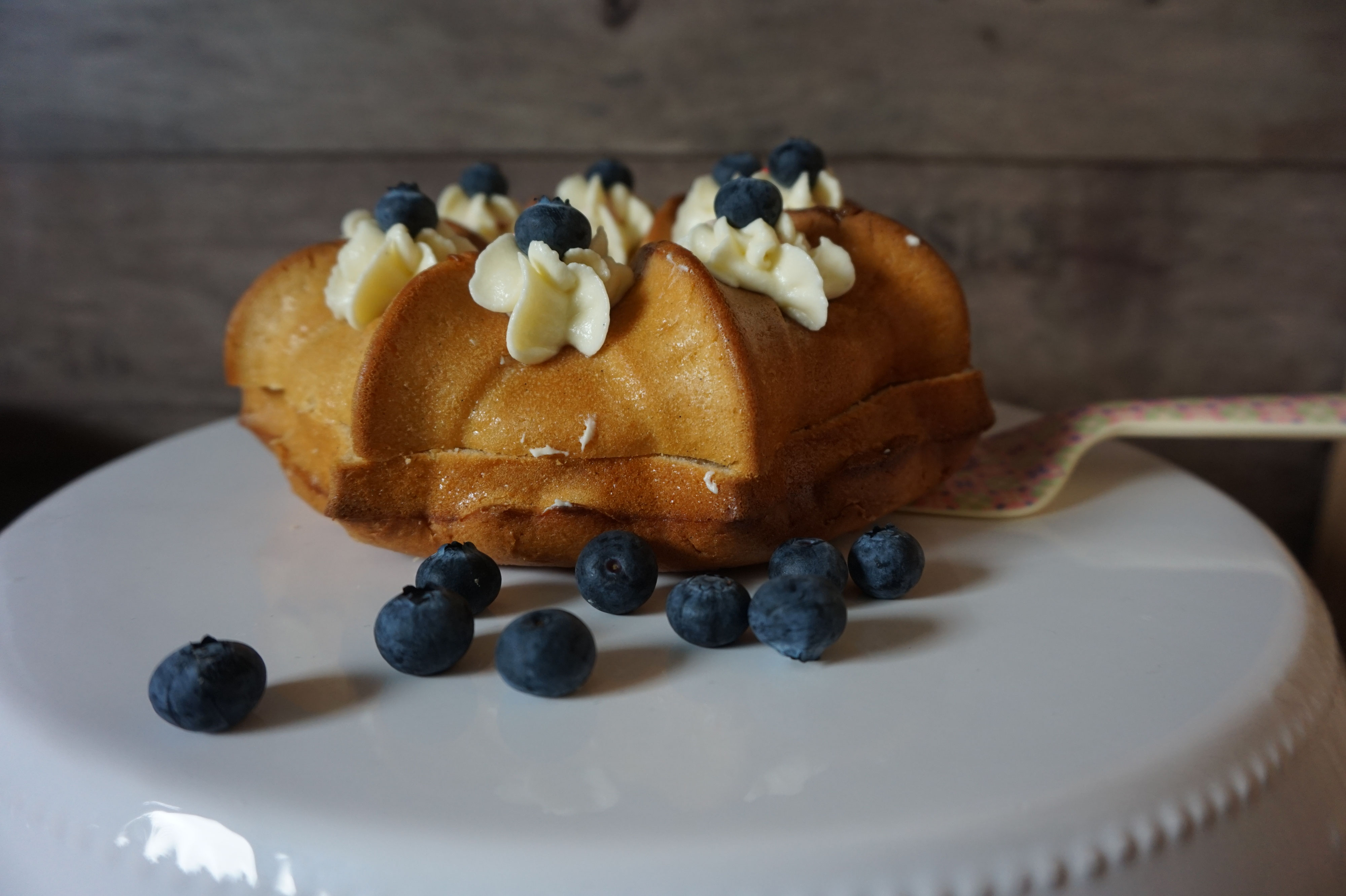 einfache Milchmaedchen Torte mit Vanille-Frosting - low carb foodblog