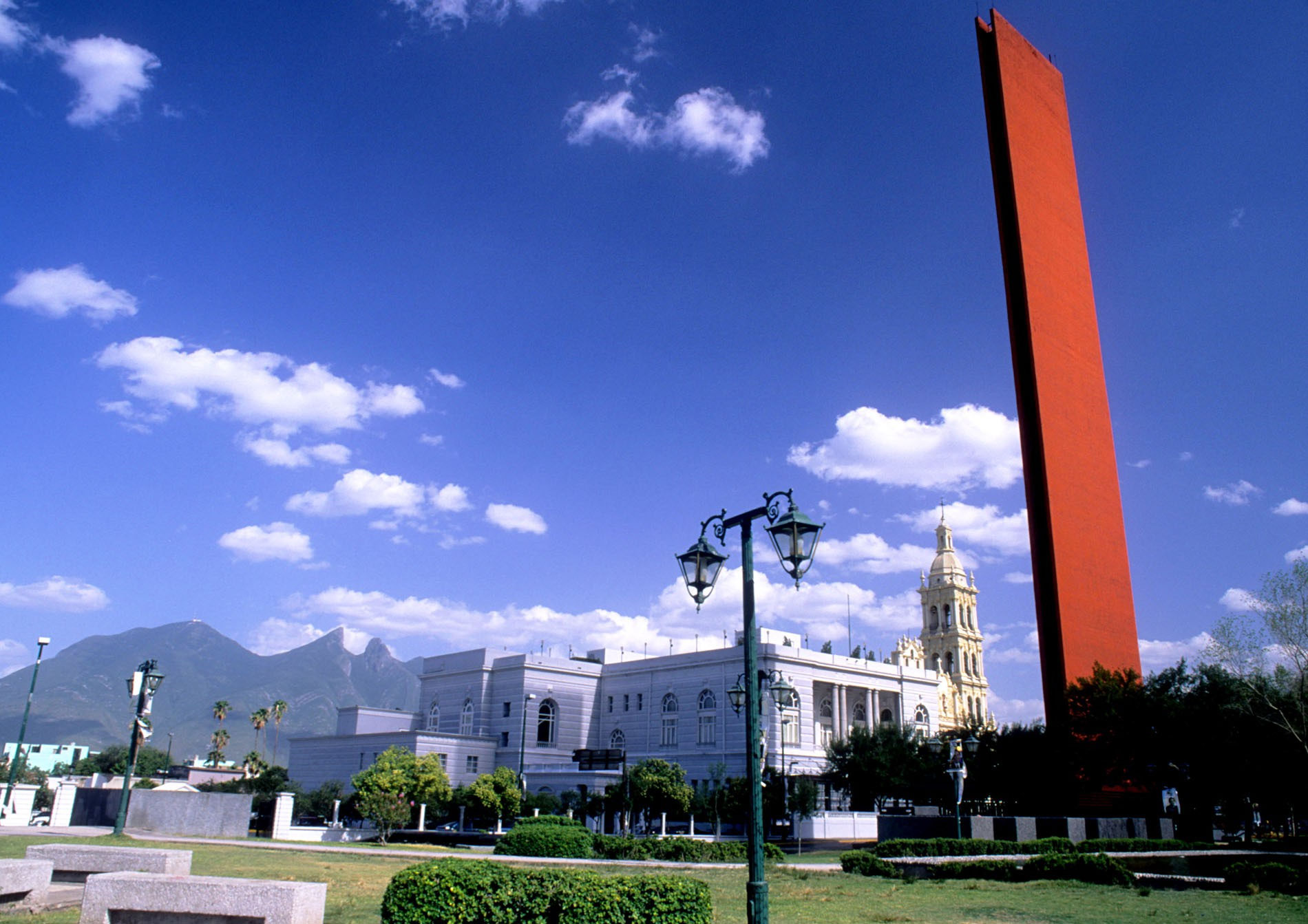 Macroplaza de Monterrey Paseos Monterrey