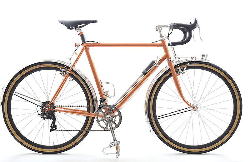 アプレ・カーボンランドナー完成！ - 自転車ツーリング専門店