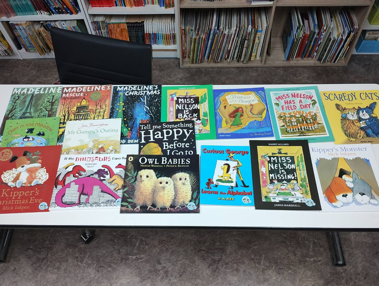 英語絵本　Kipper's Books 絵本セット level7-9（57本） 英語絵本 Kipper's Books 絵本セット level7-9（57本） 2025年